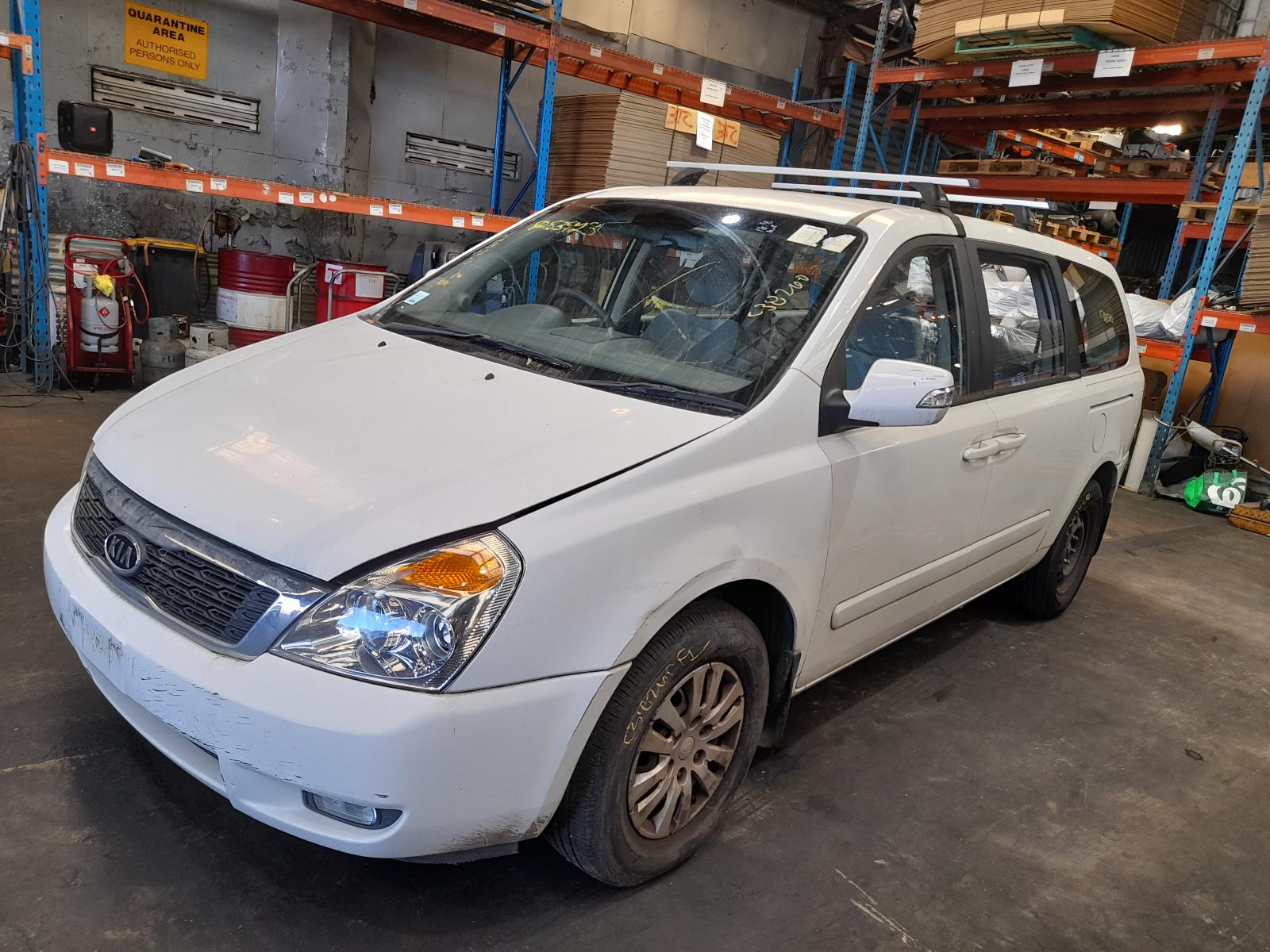 2012 Kia Carnival/grand Carnival Bonnet View Auto part Bonnet Kia Carnival/grand Carnival 2012