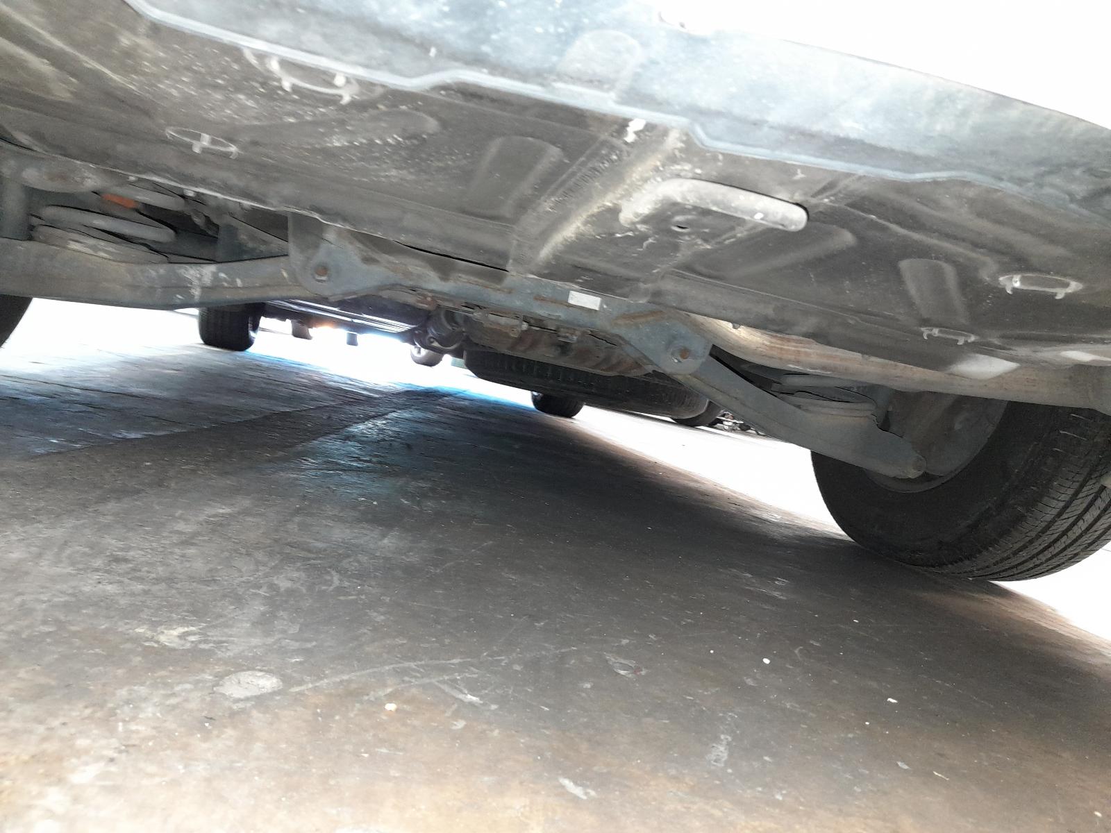 2012 Kia Carnival/grand Carnival Bonnet View Auto part Bonnet Kia Carnival/grand Carnival 2012