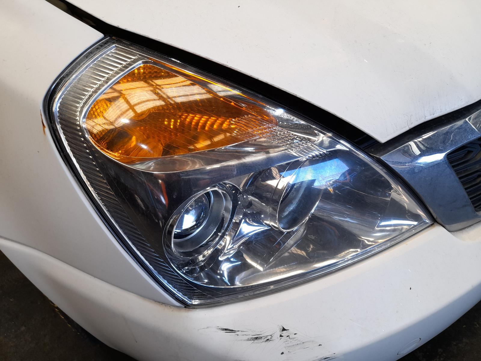 2012 Kia Carnival/grand Carnival Bonnet View Auto part Bonnet Kia Carnival/grand Carnival 2012