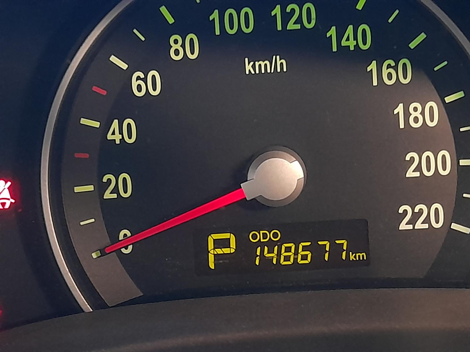 2012 Kia Carnival/grand Carnival Bonnet View Auto part Bonnet Kia Carnival/grand Carnival 2012