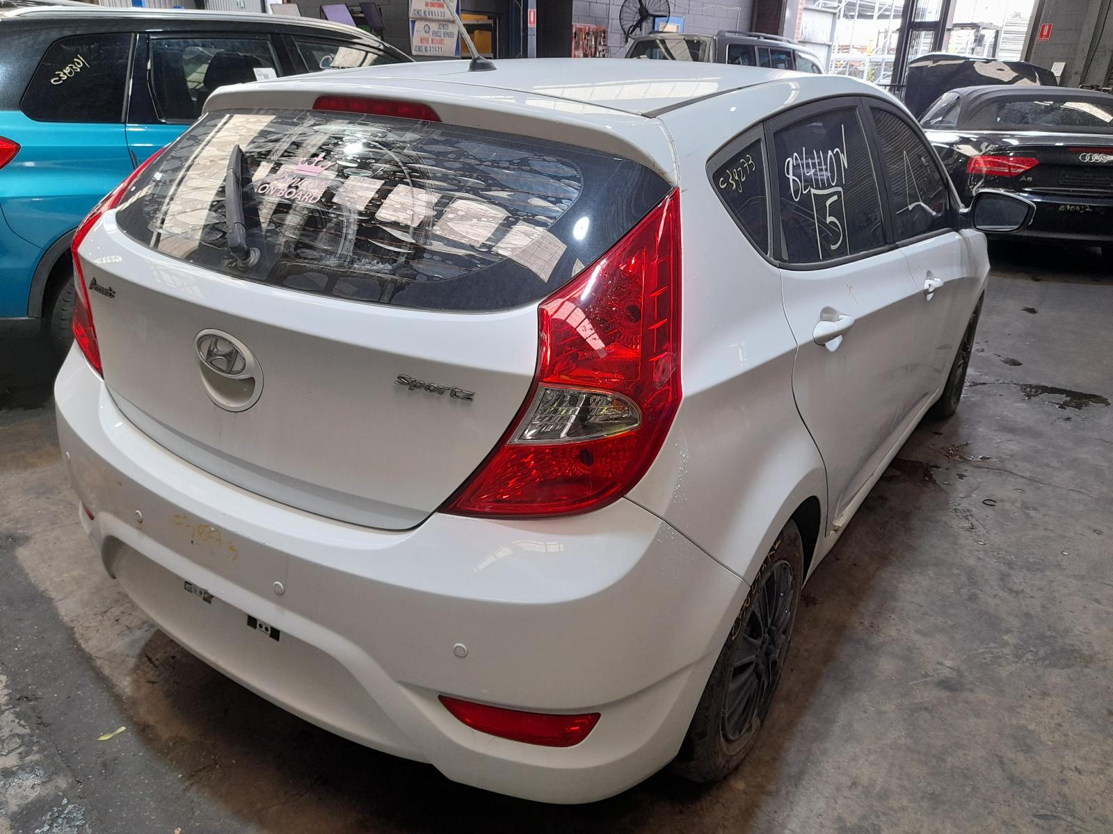 2016 Hyundai Accent Column View Auto part Column Hyundai Accent 2016