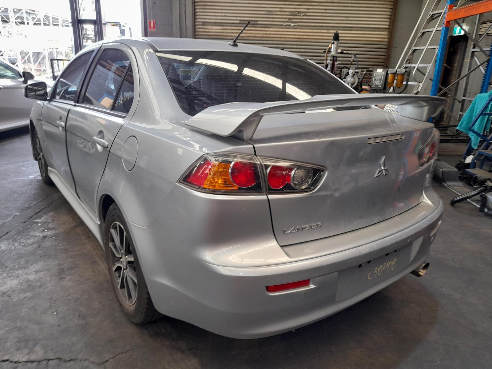 View Auto part Catalytic Converter Mitsubishi Lancer 2015