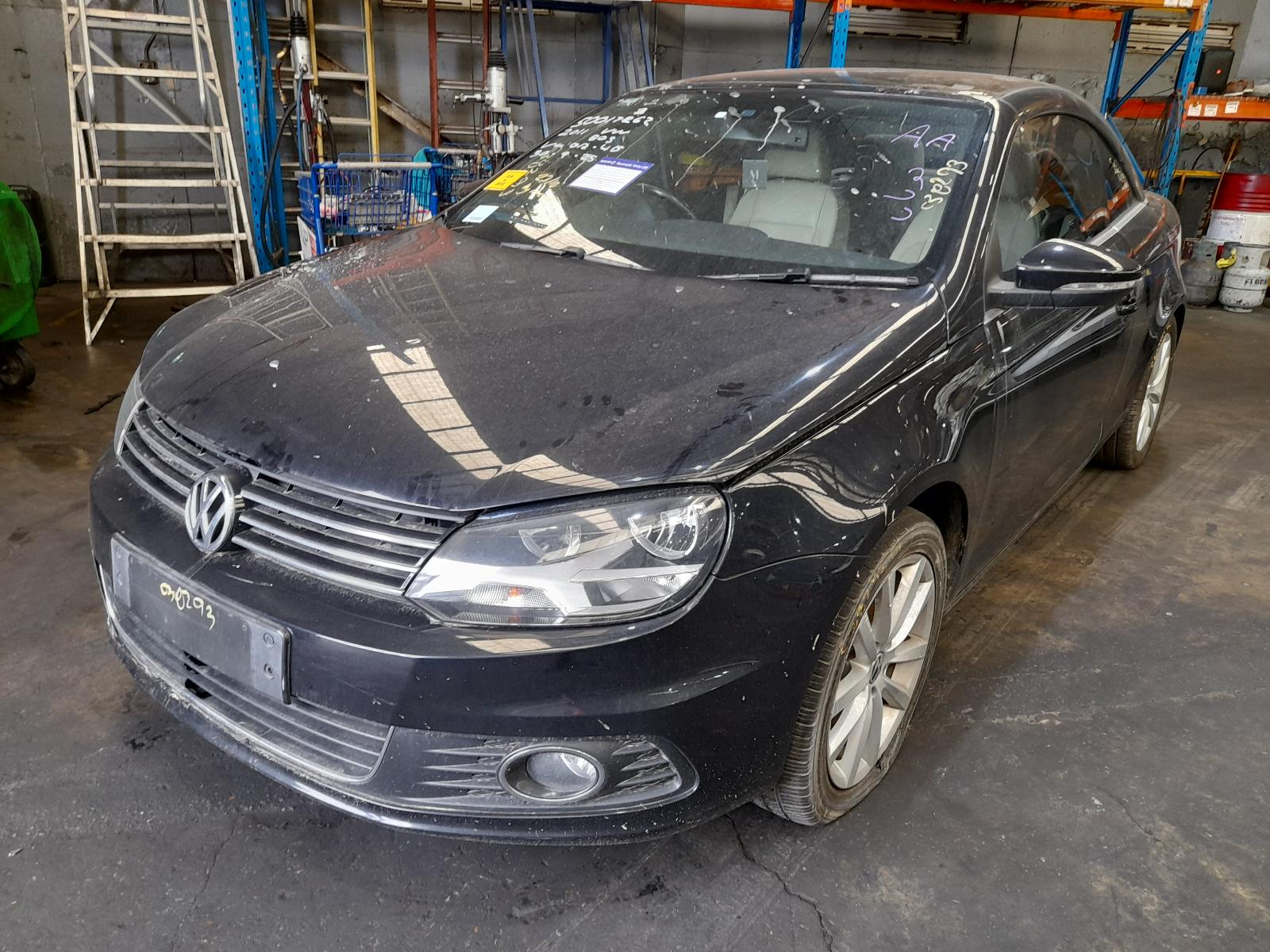 View Auto part Engine Volkswagen Eos 2011