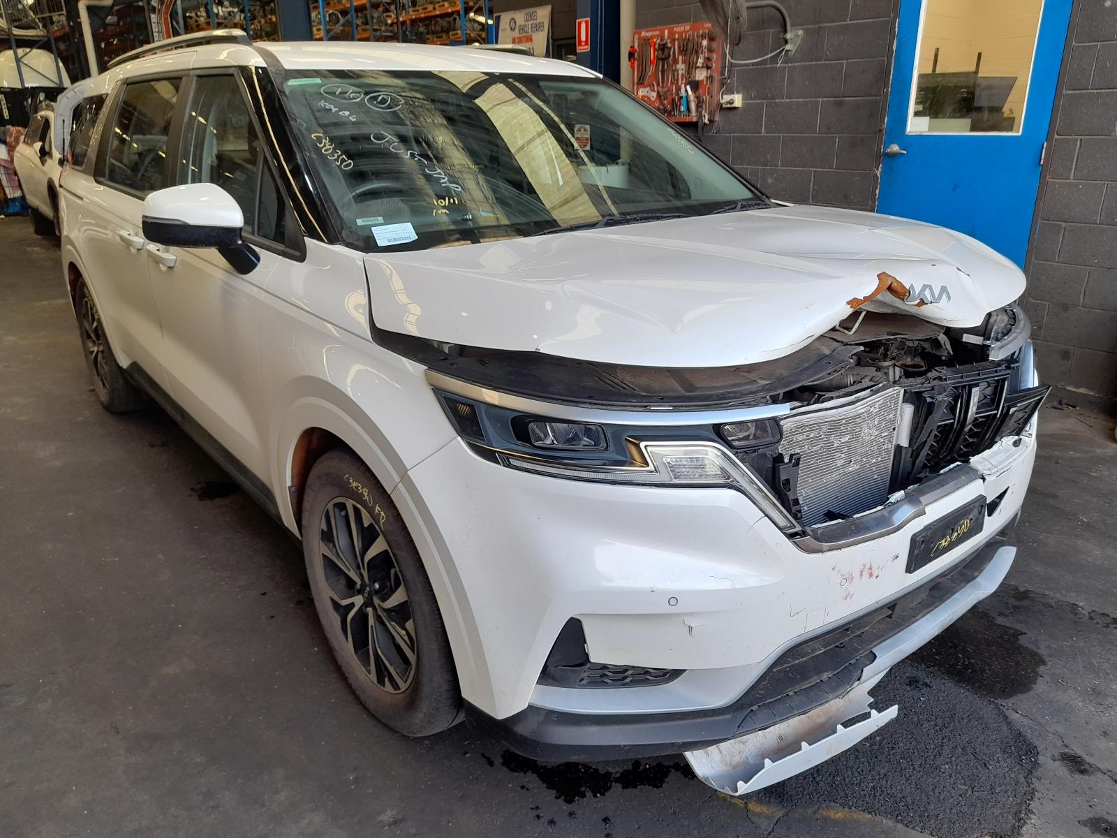 View Auto part Left Door Mirror Kia Carnival/grand Carnival 2022