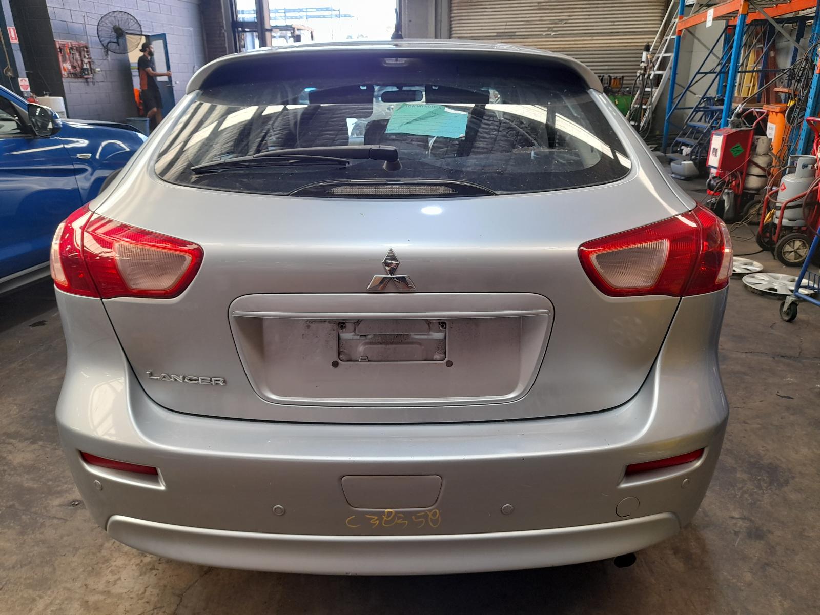 View Auto part Engine Mitsubishi Lancer 2013