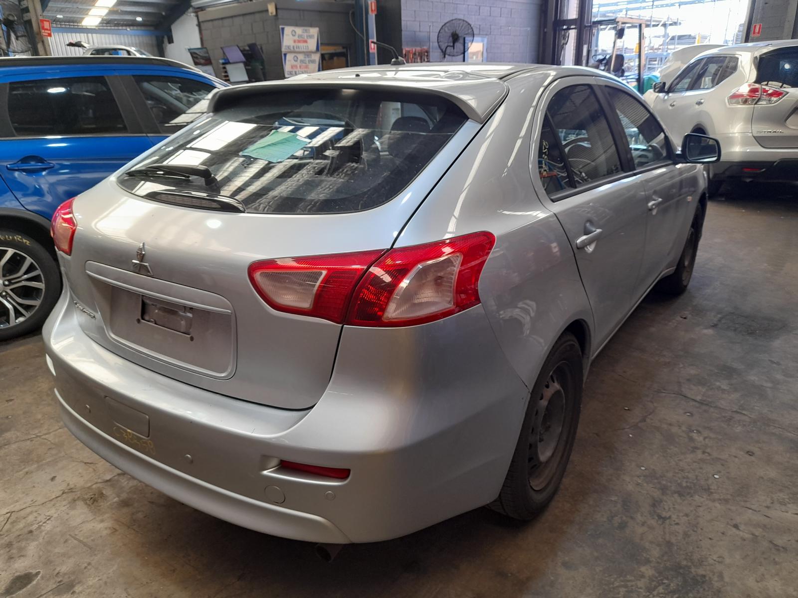 View Auto part Engine Mitsubishi Lancer 2013