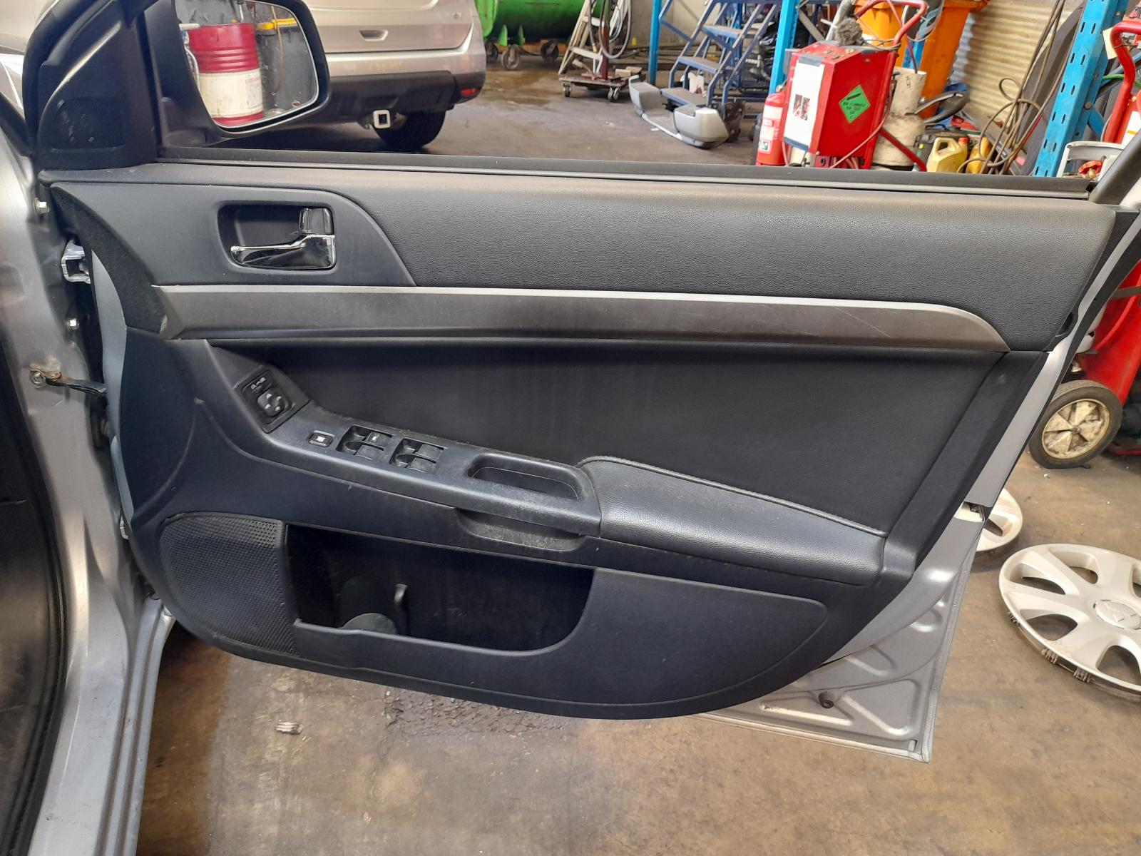 View Auto part Engine Mitsubishi Lancer 2013