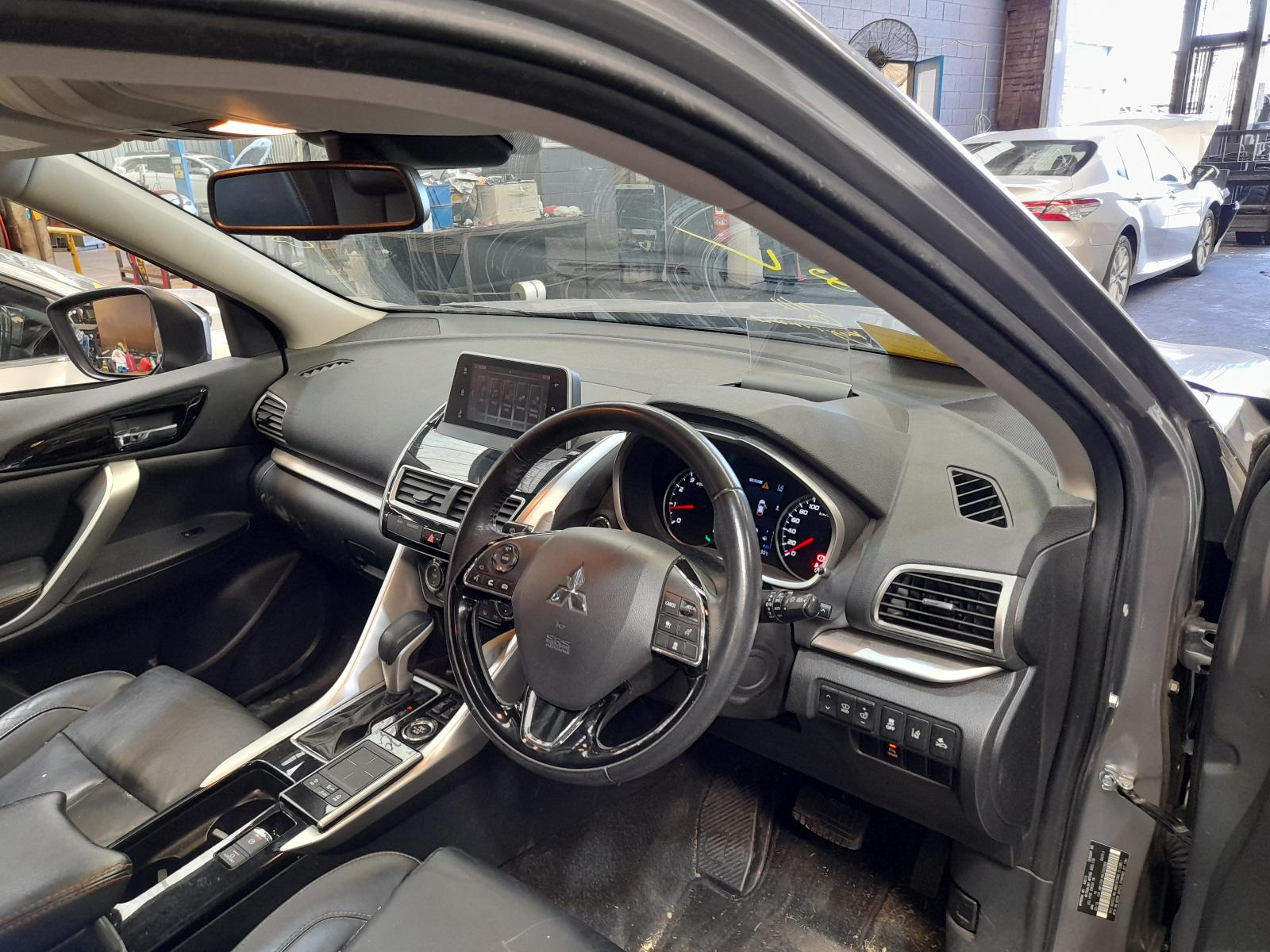 View Auto part Washer Bottle Mitsubishi Eclipse Cross 2019