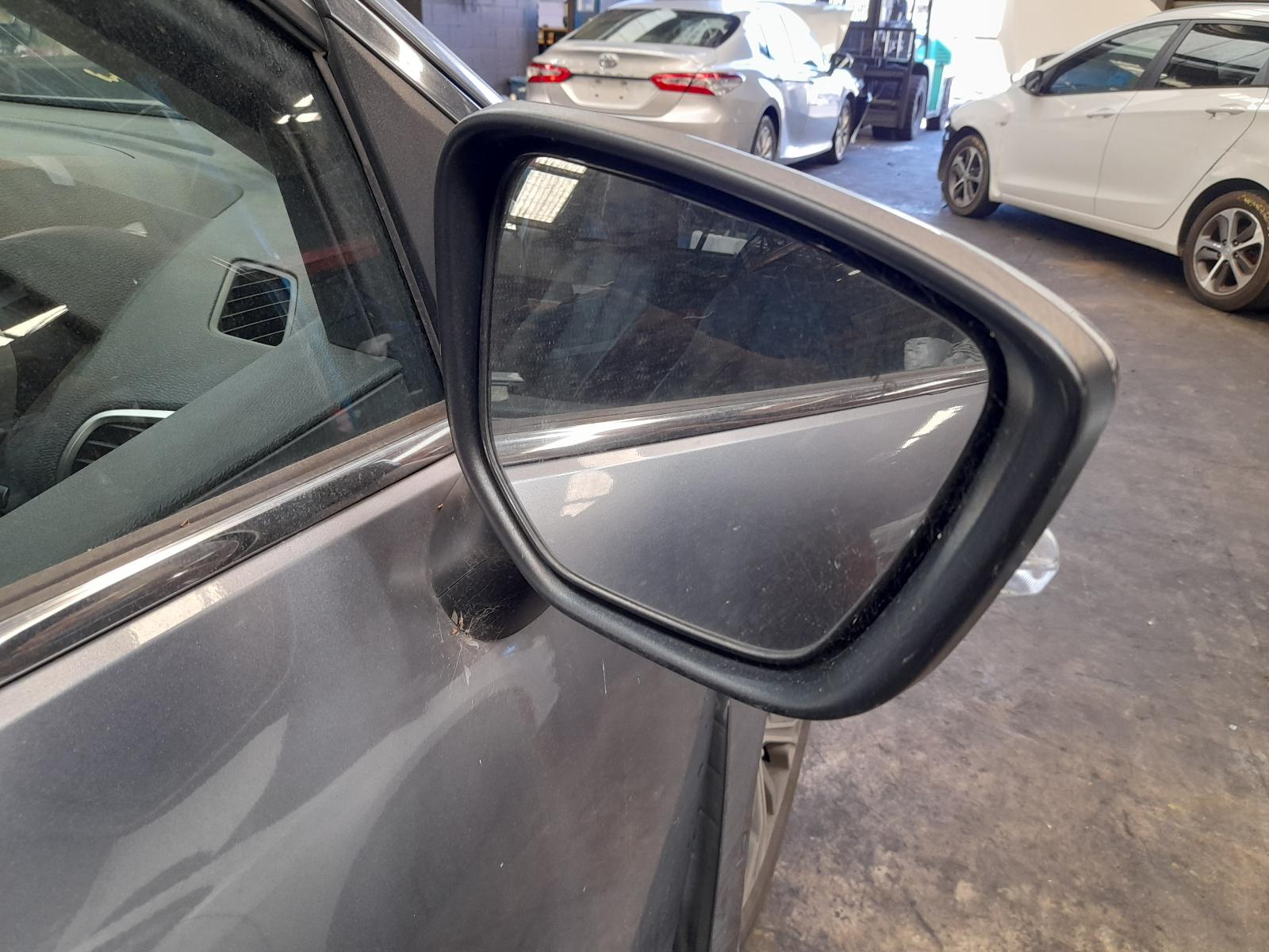 View Auto part Washer Bottle Mitsubishi Eclipse Cross 2019