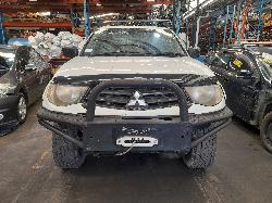 View Auto part Engine Mitsubishi Triton 2013