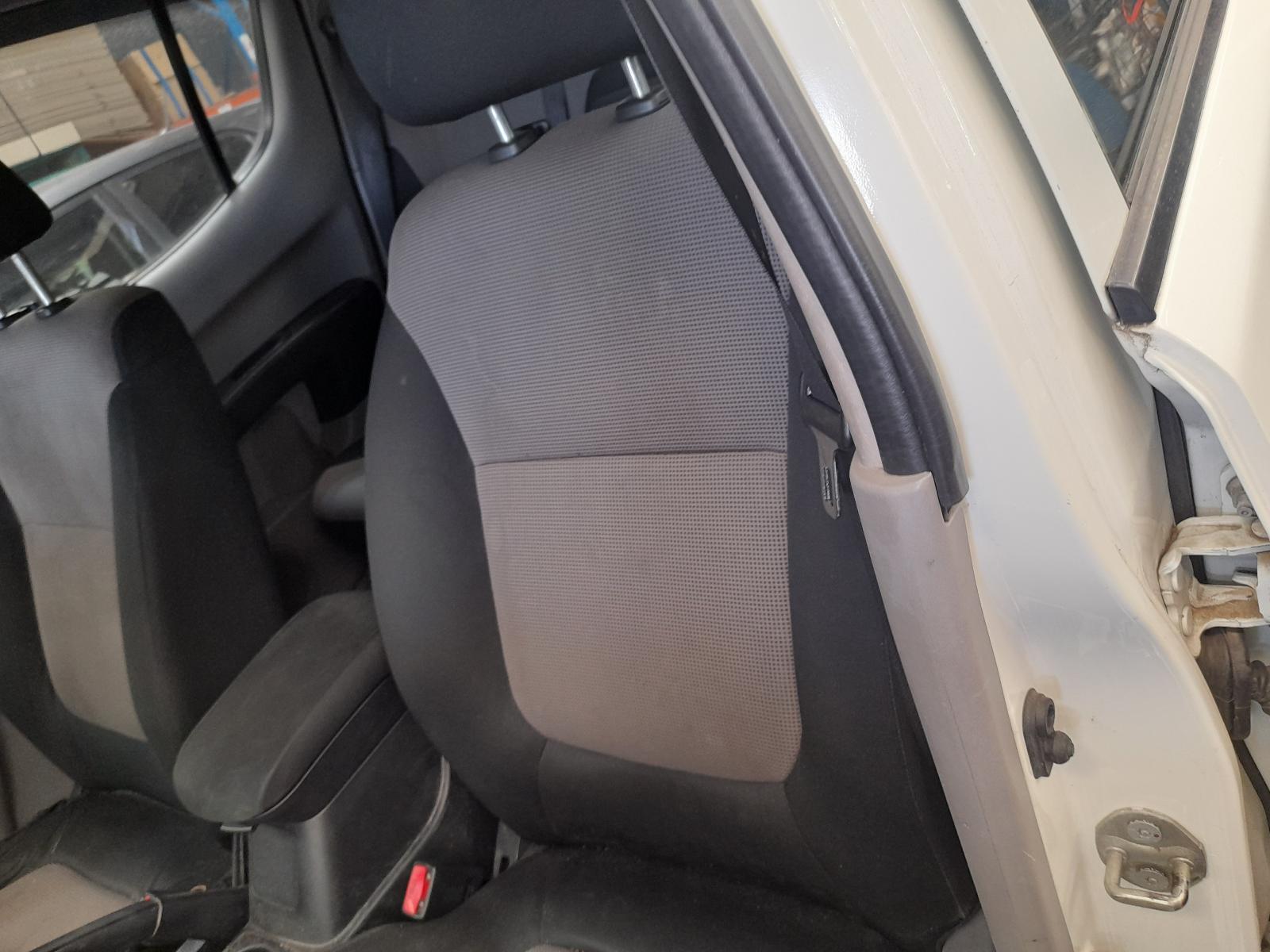 2013 Mitsubishi Triton Engine View Auto part Engine Mitsubishi Triton 2013