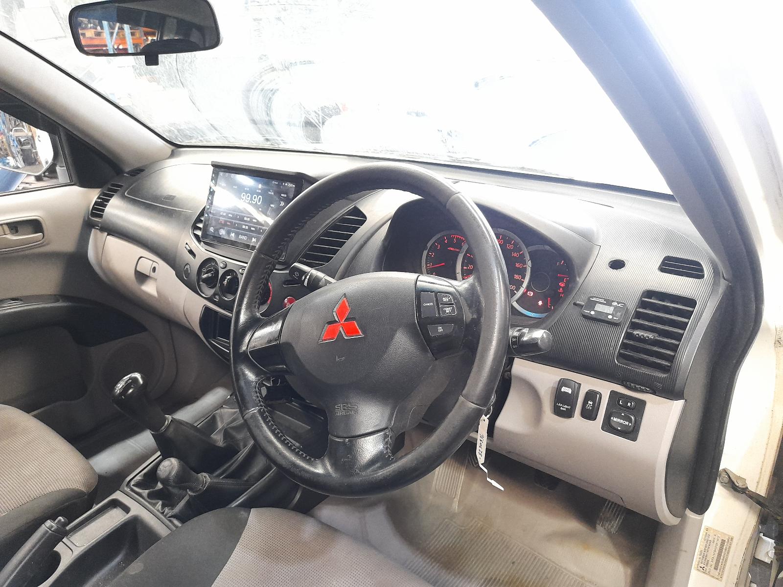 2013 Mitsubishi Triton Engine View Auto part Engine Mitsubishi Triton 2013