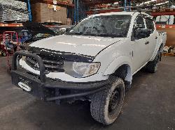 View Auto part Engine Mitsubishi Triton 2013