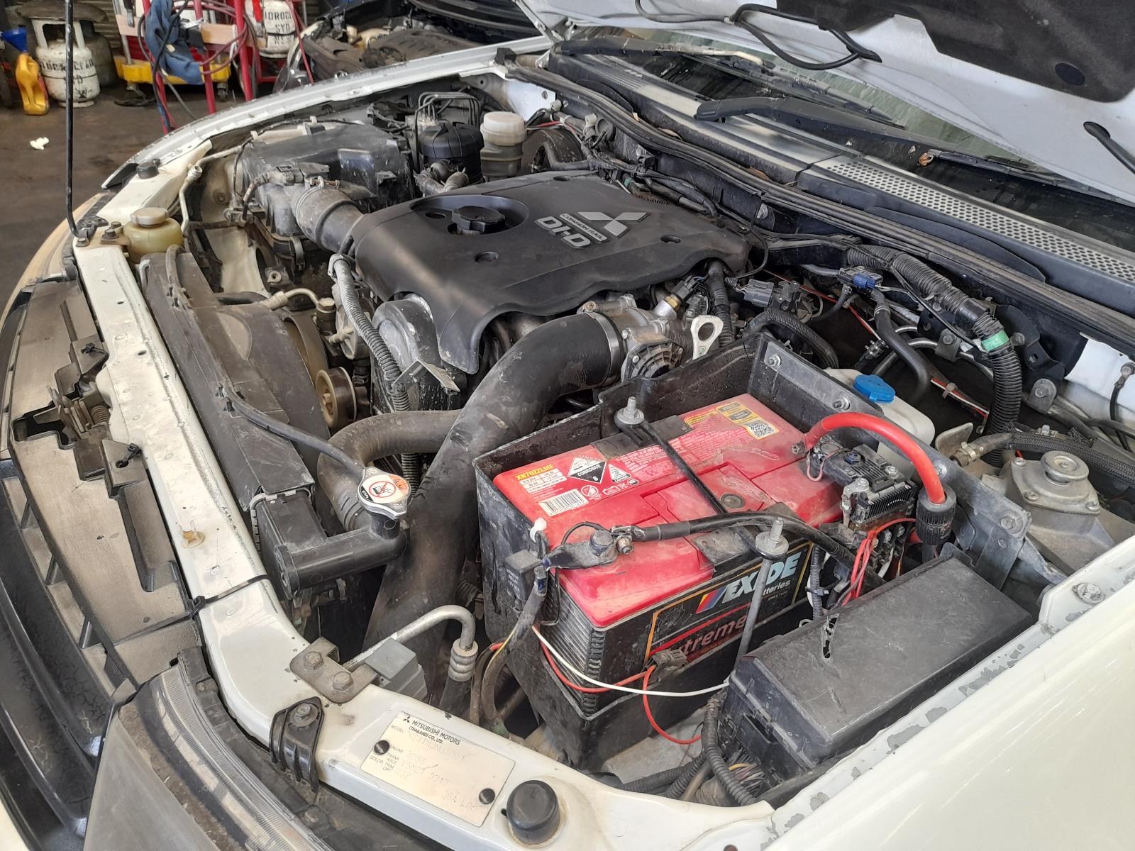 2013 Mitsubishi Triton Engine View Auto part Engine Mitsubishi Triton 2013