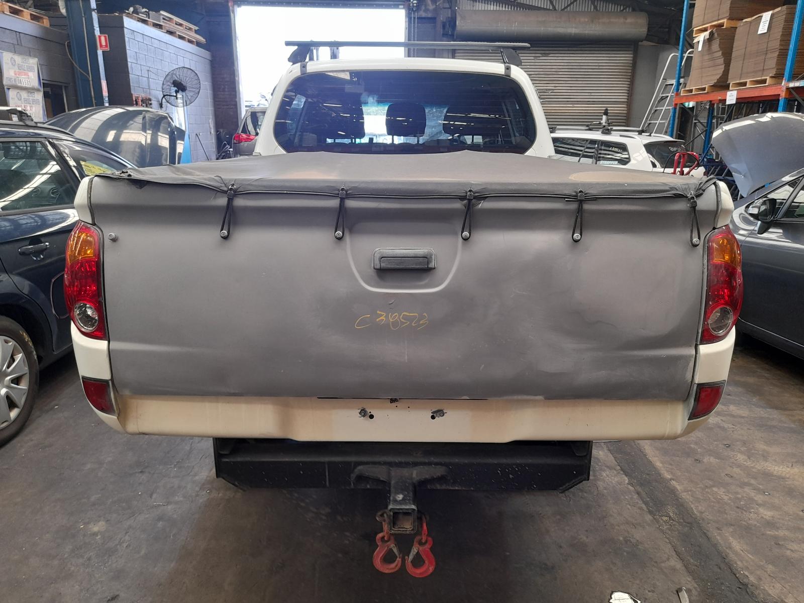 2013 Mitsubishi Triton Engine View Auto part Engine Mitsubishi Triton 2013