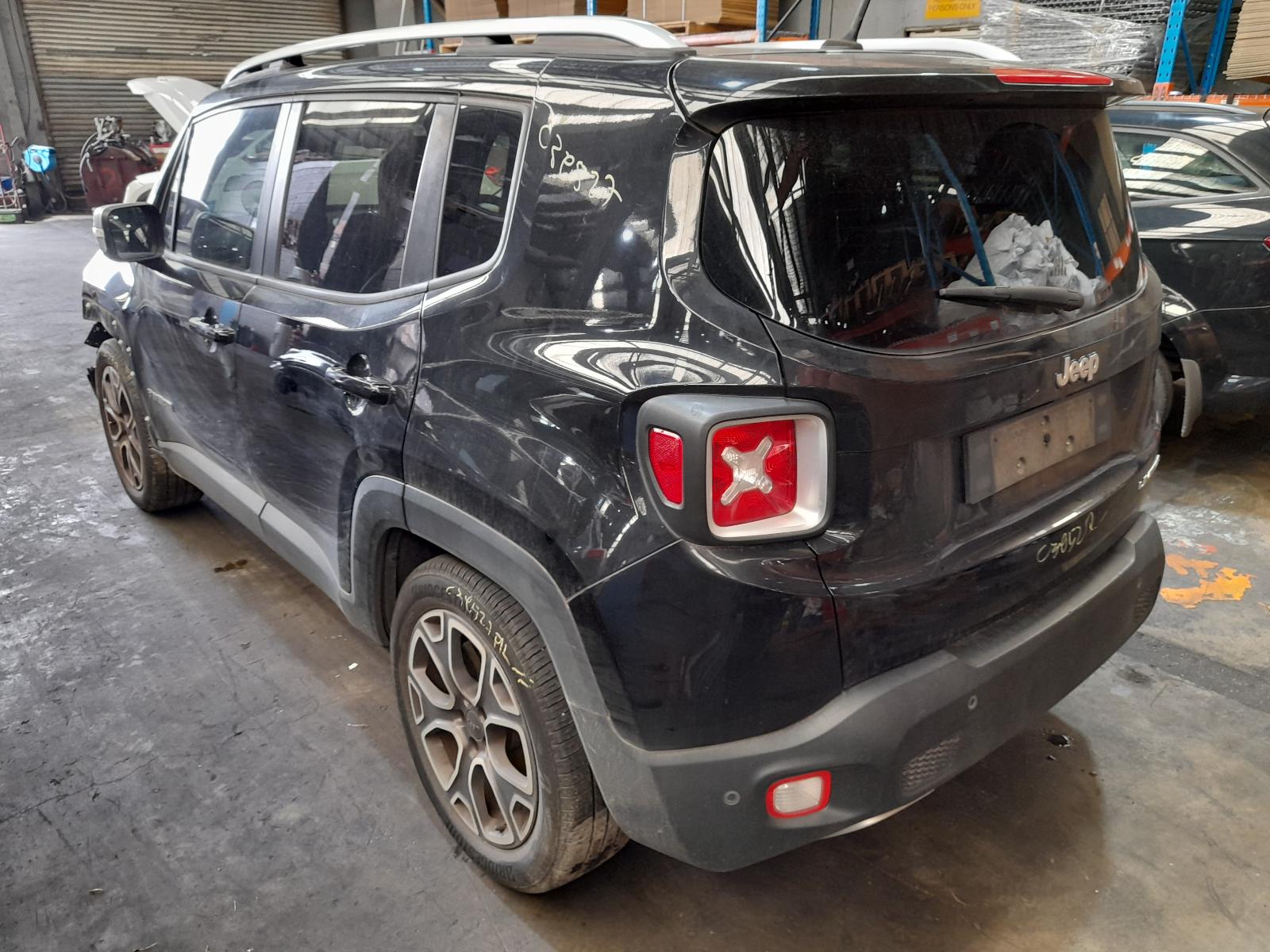 View Auto part Rear/Tailgate Glass Jeep Renegade 2015