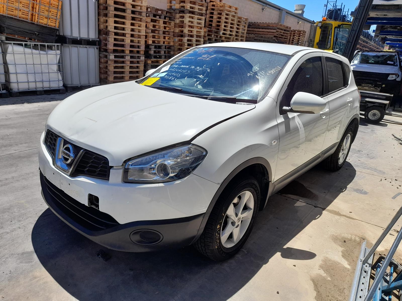 View Auto part Pwr Dr Wind Switch Nissan Dualis 2012