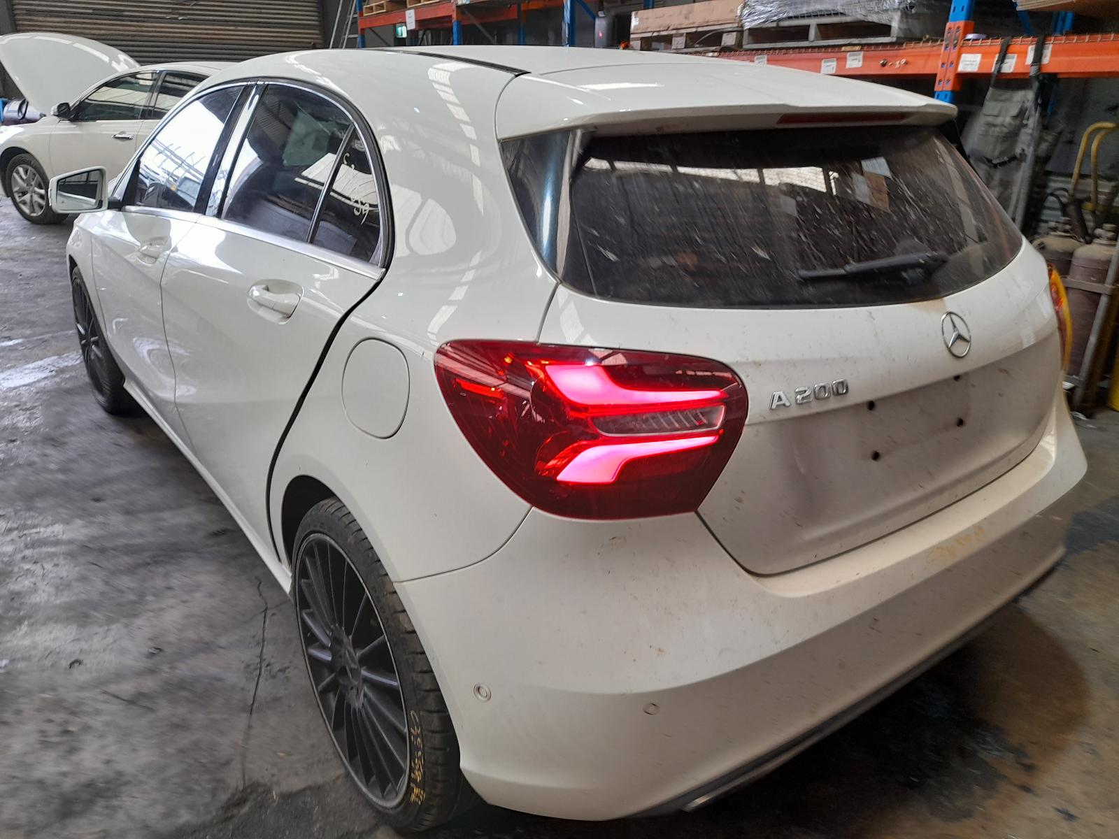 View Auto part R/Bar Bracket/Reinfo Mercedes A Class 2016