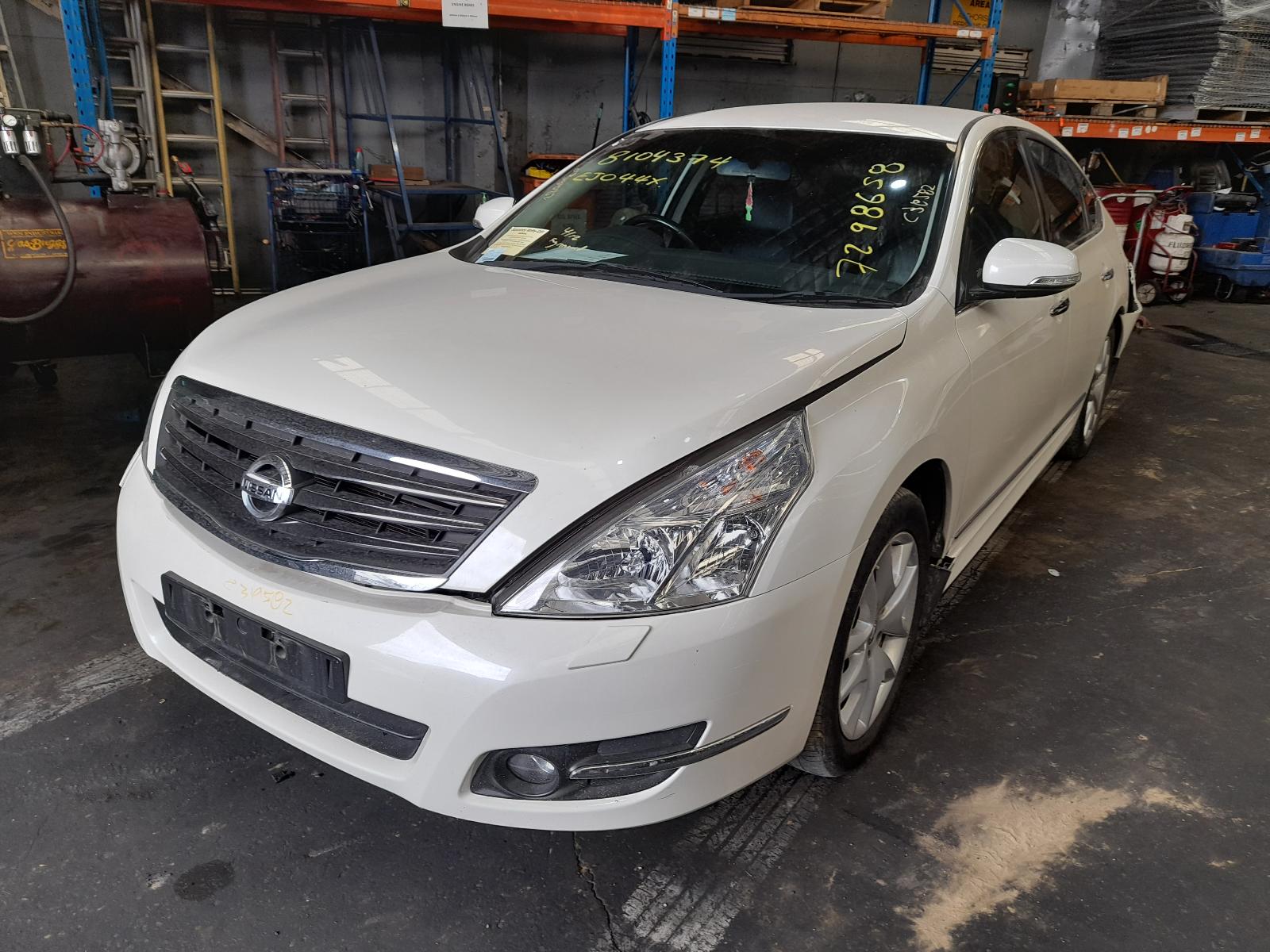 View Auto part Fuel Tank Nissan Maxima 2011