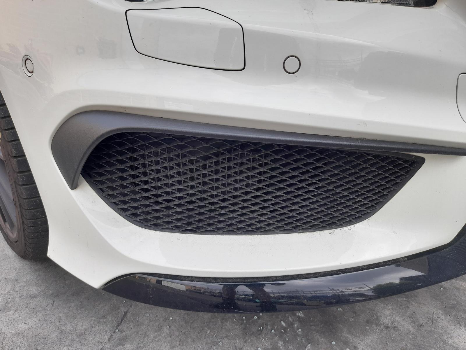 View Auto part Console Mercedes Cla Class 2015