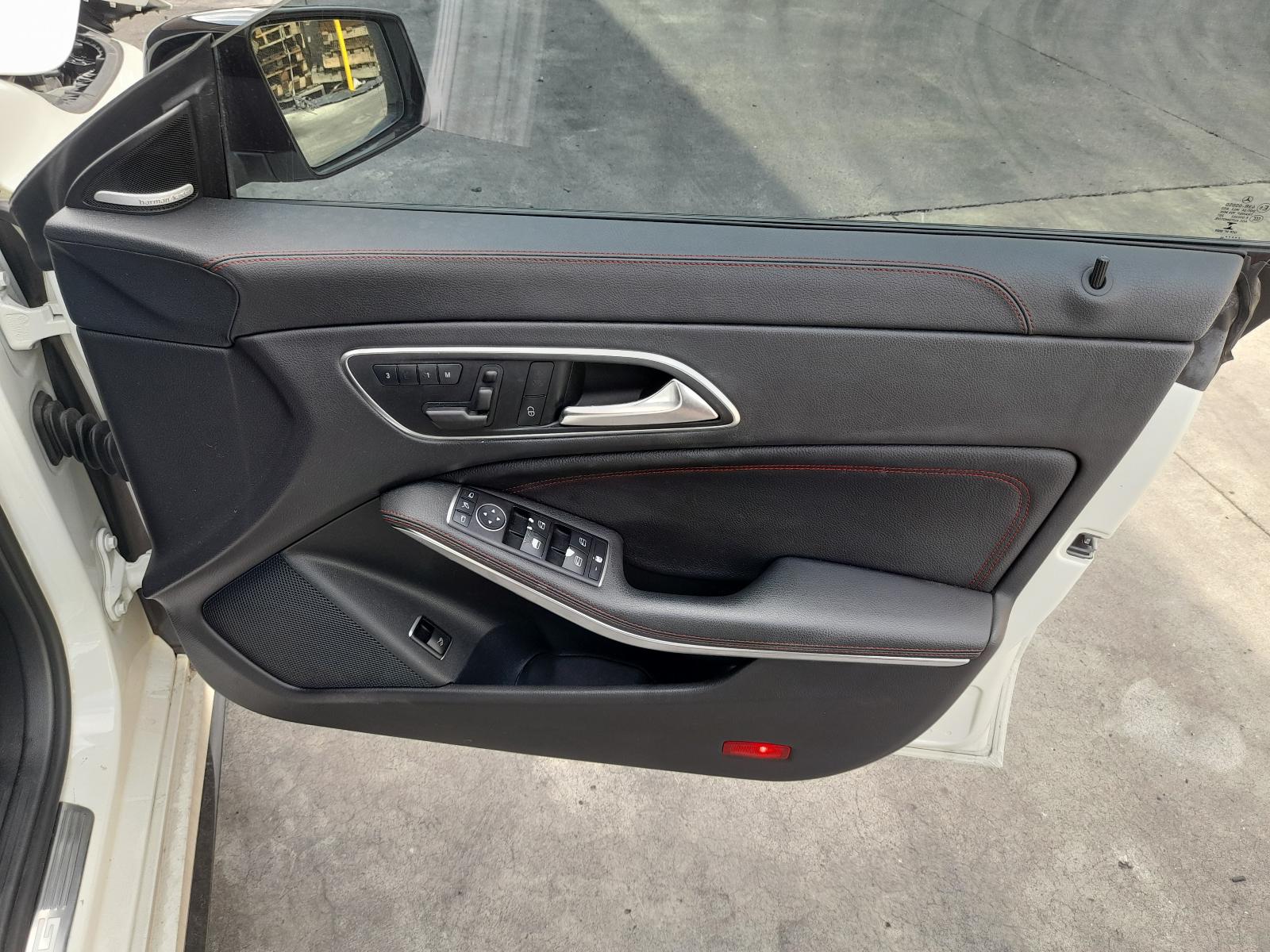 View Auto part Console Mercedes Cla Class 2015