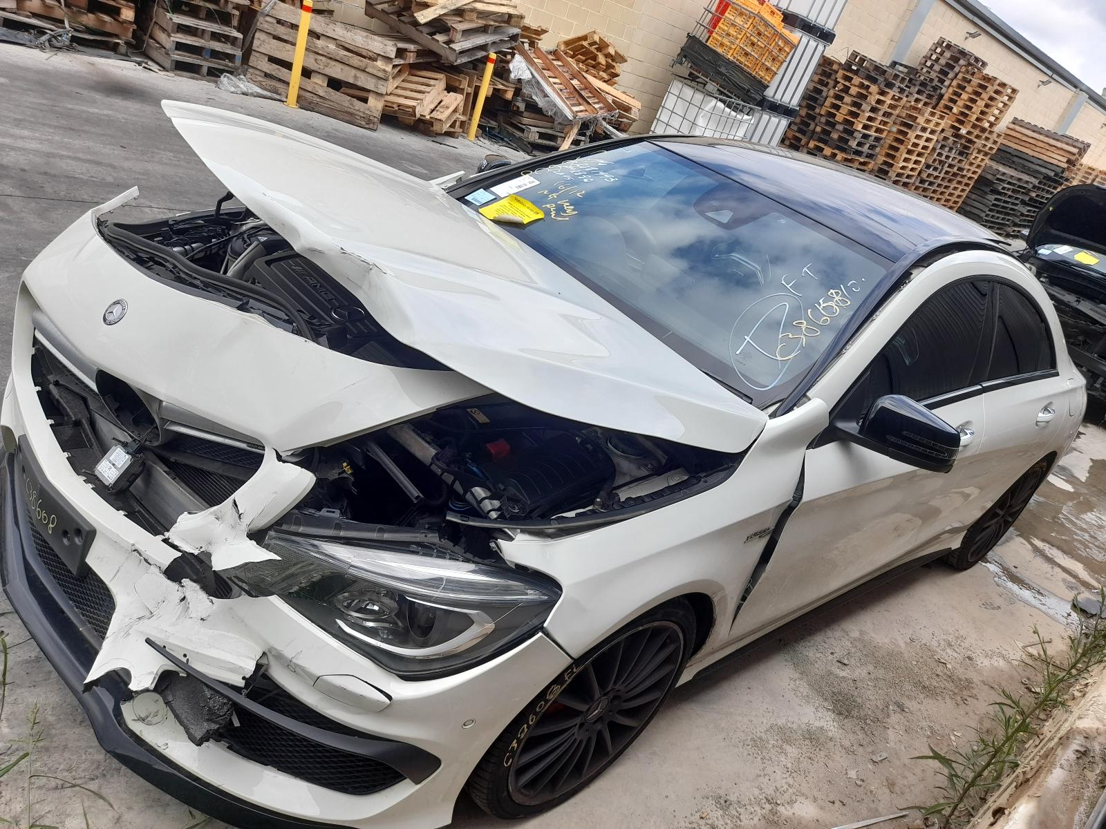 View Auto part Console Mercedes Cla Class 2015