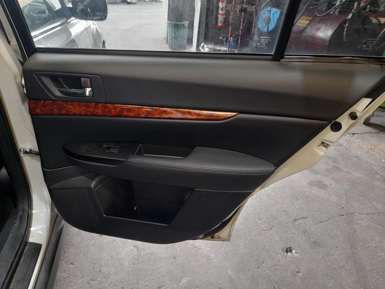 View Auto part Instrument Cluster Subaru Outback 2011