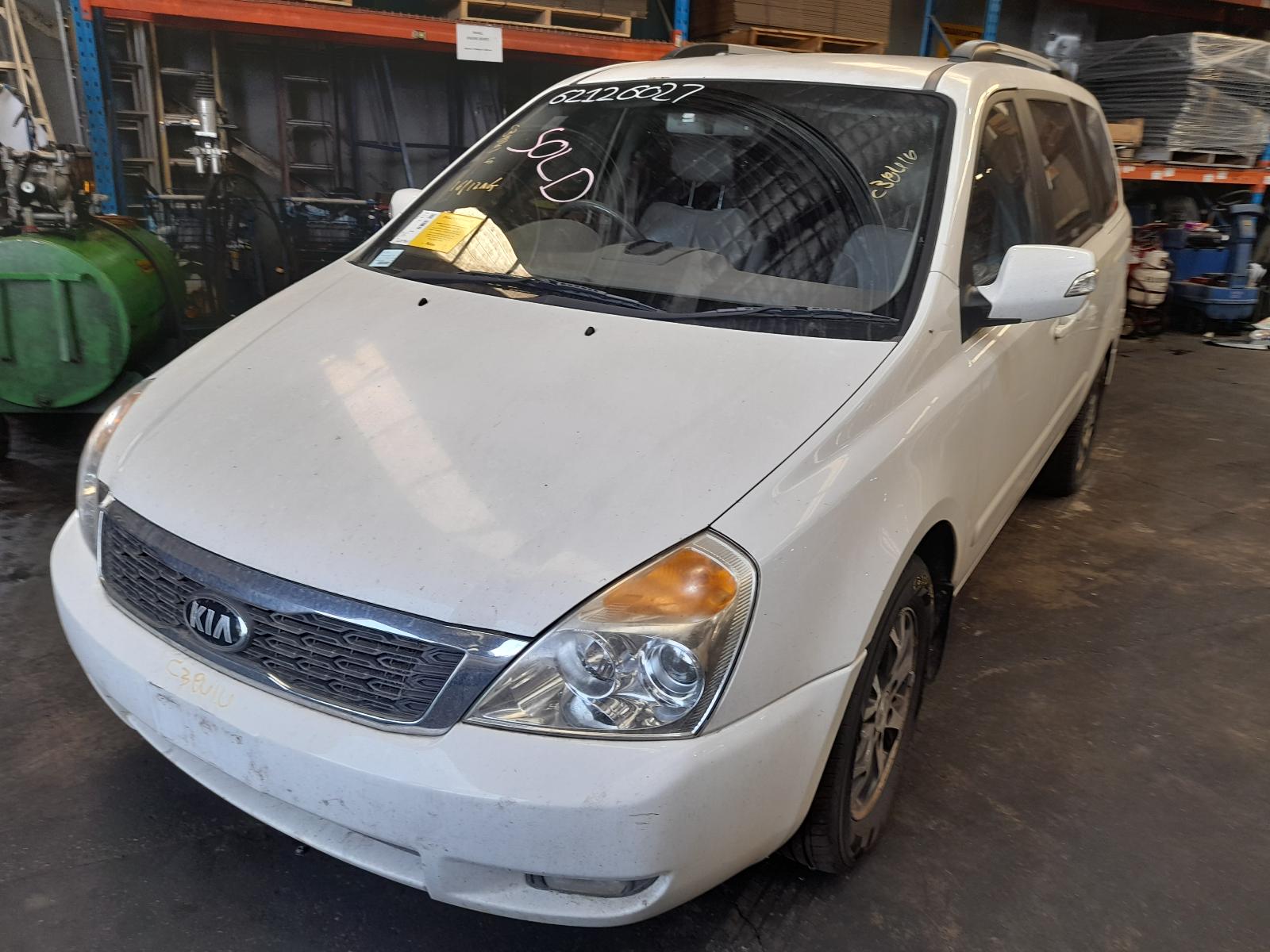 View Auto part F/Bar Reinforc/Brack Kia Carnival/grand Carnival 2013