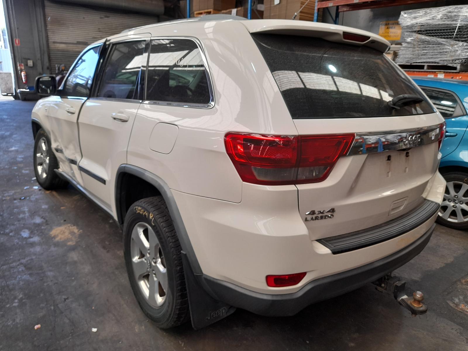 View Auto part Front Prop Shaft Jeep Grandcherokee 2011