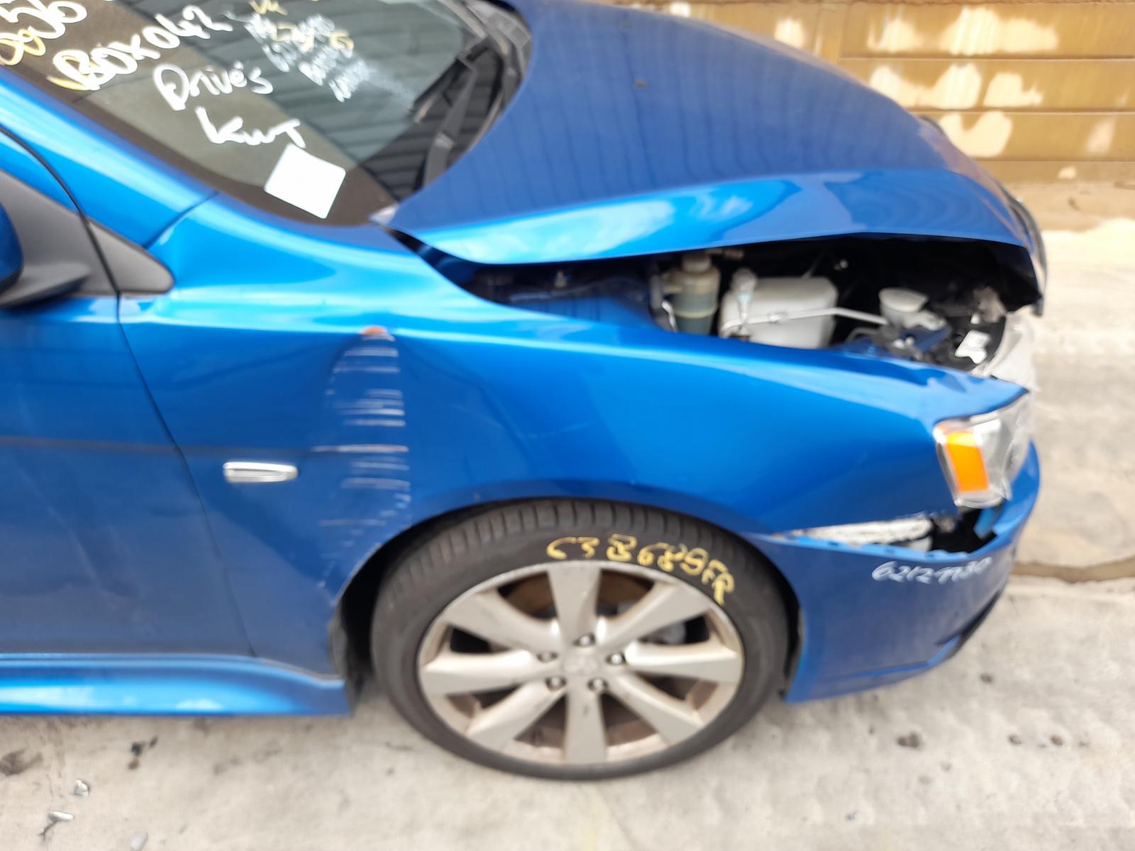 View Auto part Right Taillight Mitsubishi Lancer 2014