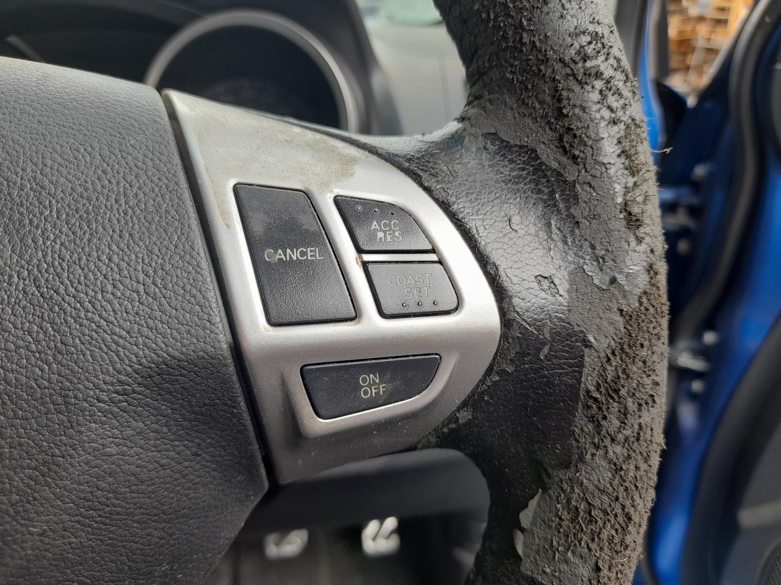 View Auto part Right Taillight Mitsubishi Lancer 2014