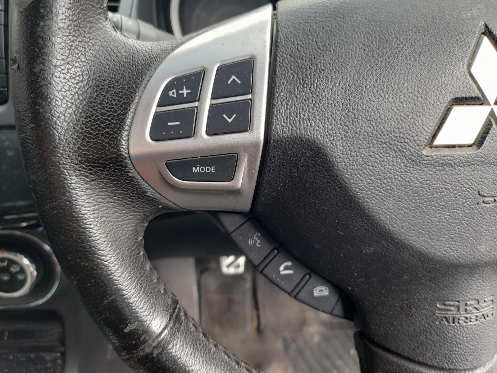 View Auto part Right Taillight Mitsubishi Lancer 2014