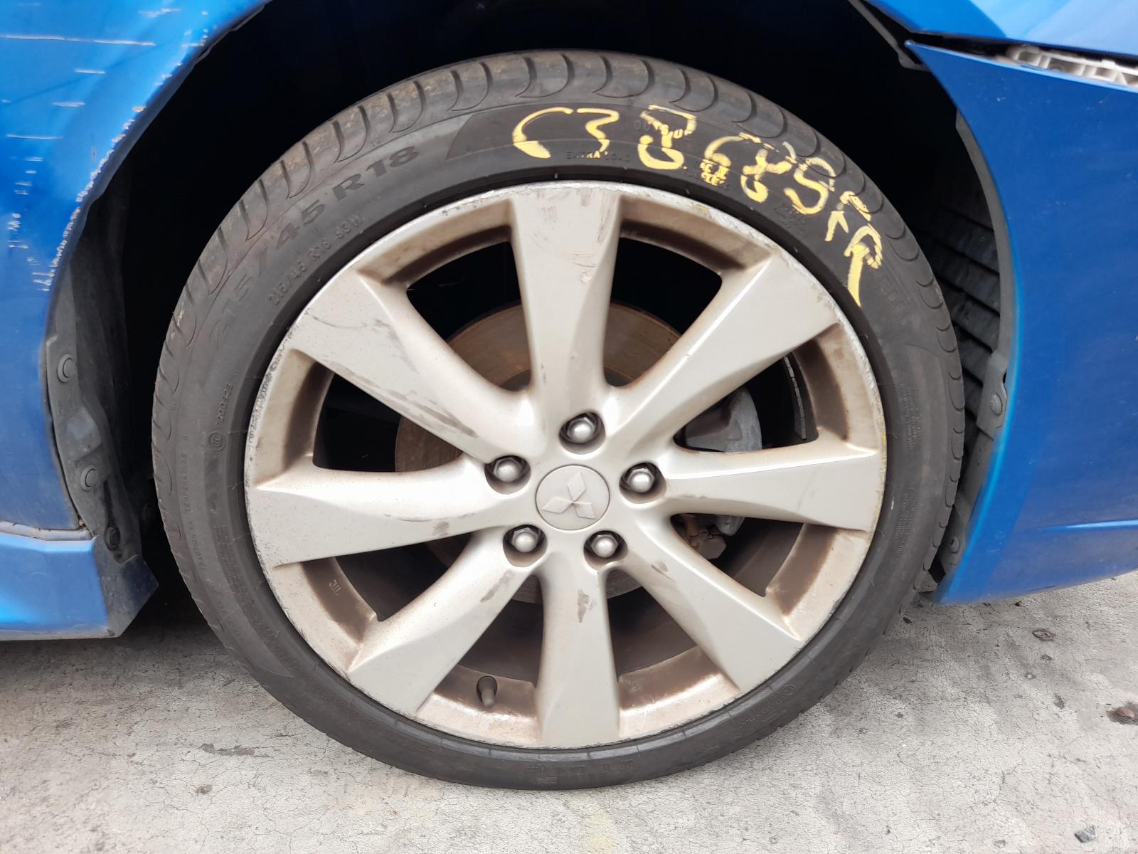 View Auto part Right Taillight Mitsubishi Lancer 2014