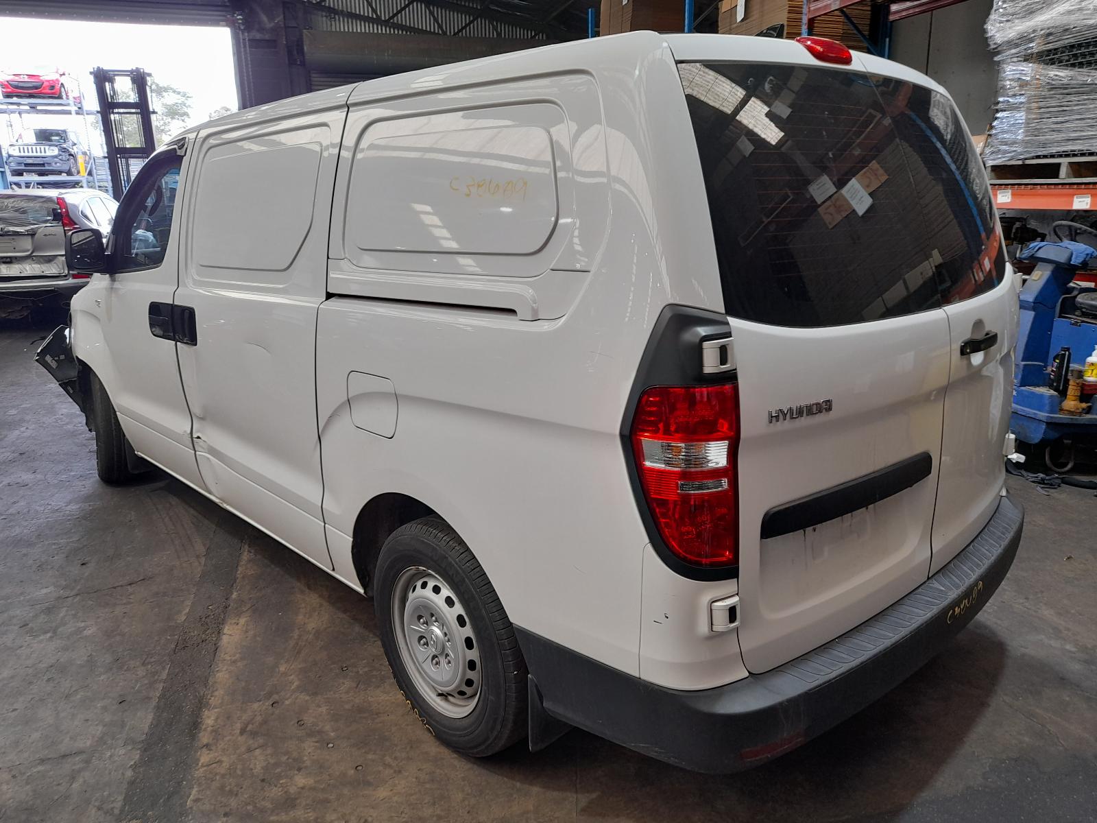 View Auto part Throttle Body Hyundai Iload/imax 2019