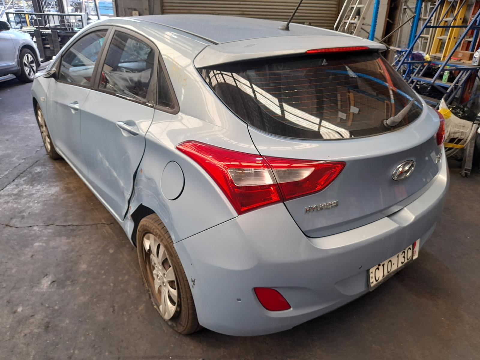 View Auto part Wiper Motor Hyundai I30 2013