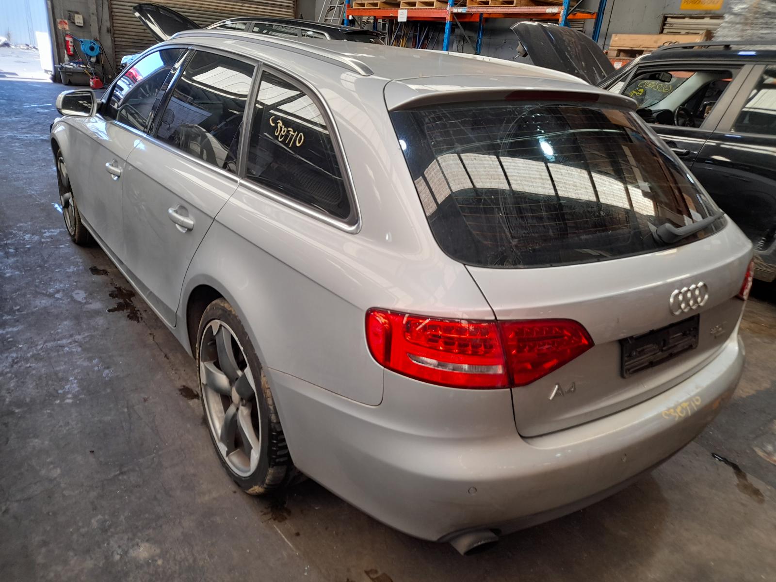 View Auto part Differential Centre Audi A4 2011