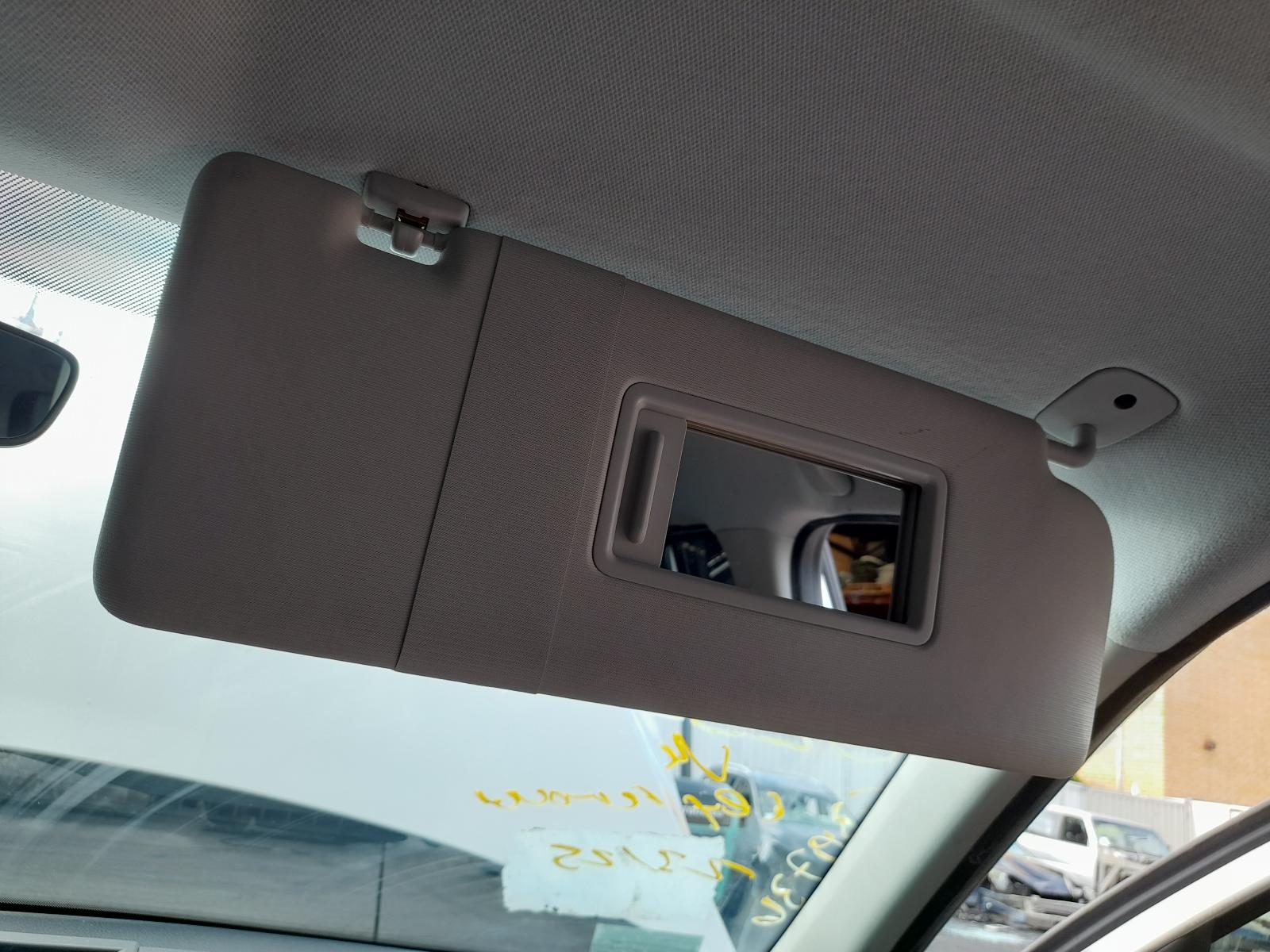 2021 Volkswagen Amarok Rear Diff Assembly View Auto part Rear Diff Assembly Volkswagen Amarok 2021