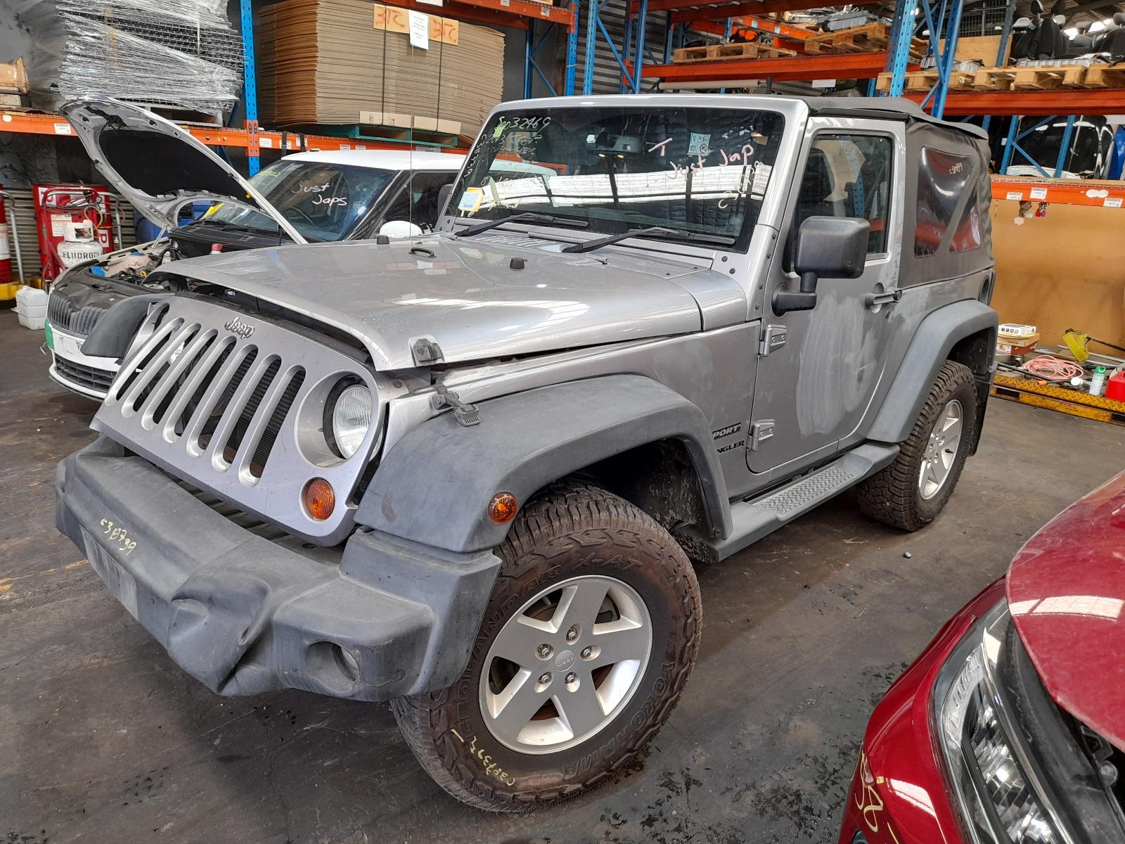 View Auto part Left Front Window Reg/Motor Jeep Wrangler 2013