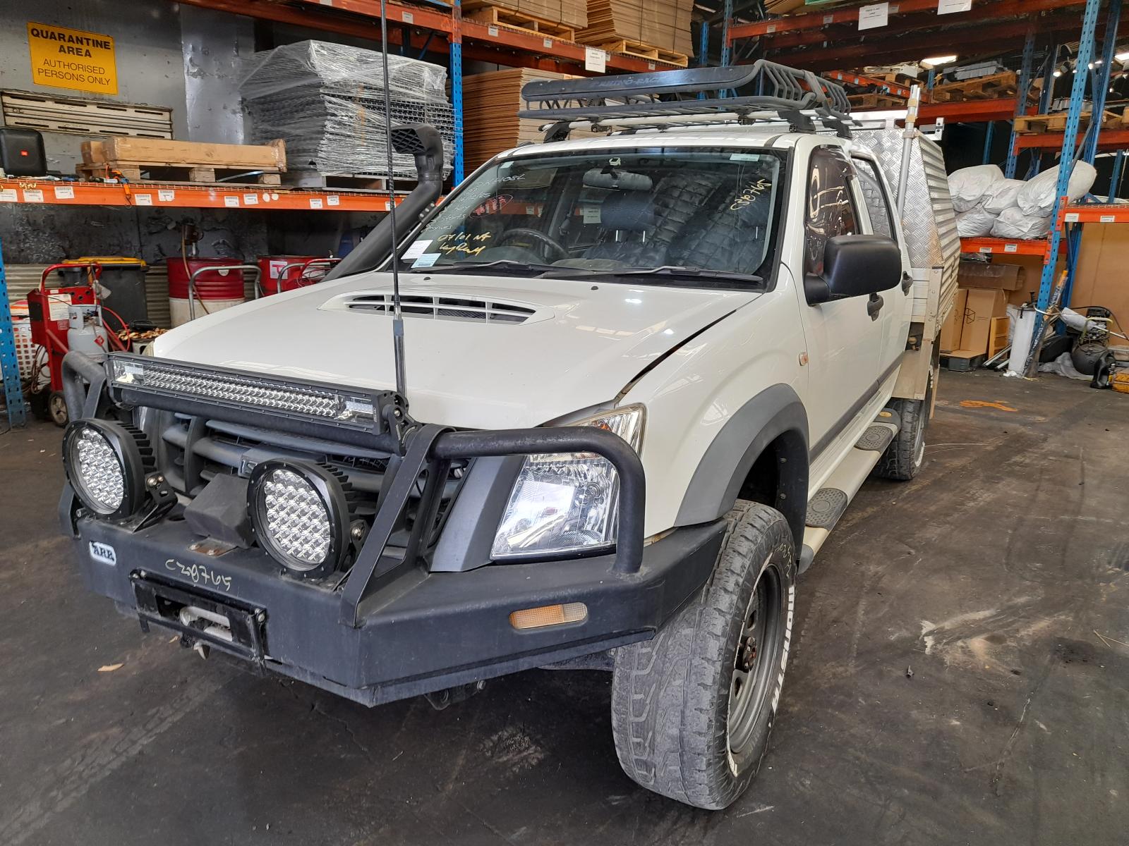 View Auto part Differential Centre Isuzu Dmax 2011