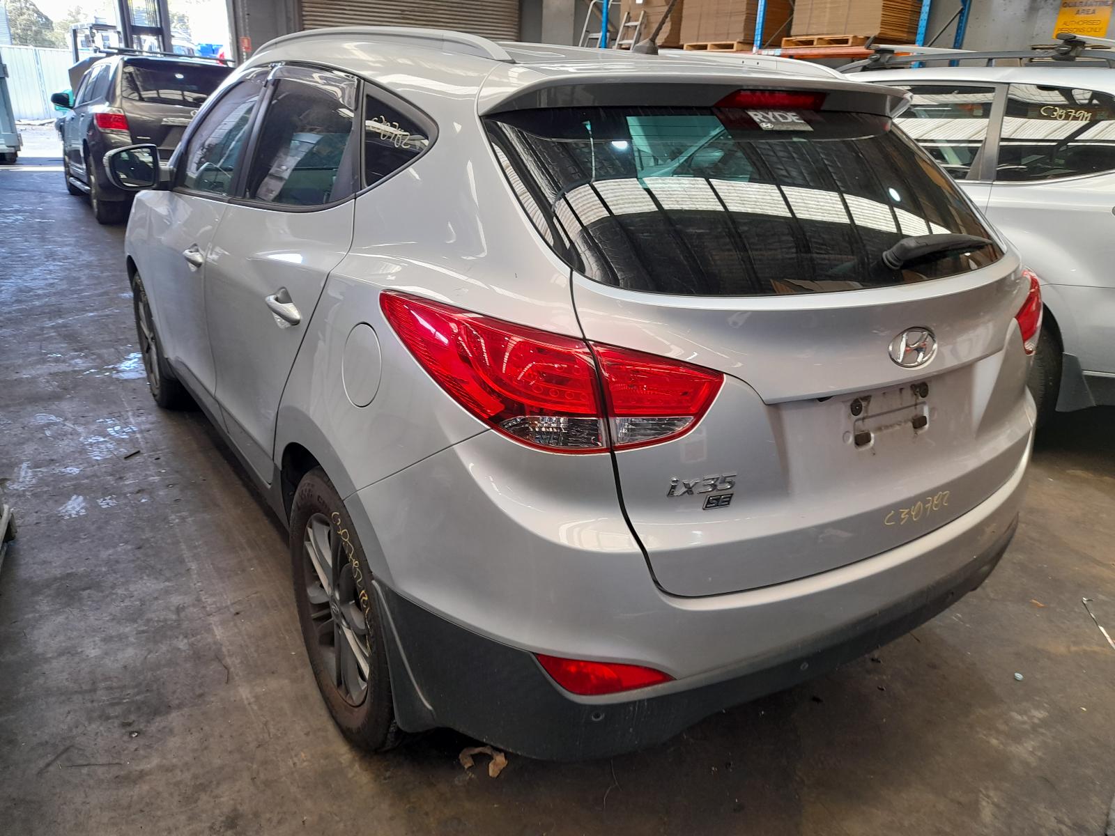 View Auto part Rear Spoiler Hyundai Ix35 2015