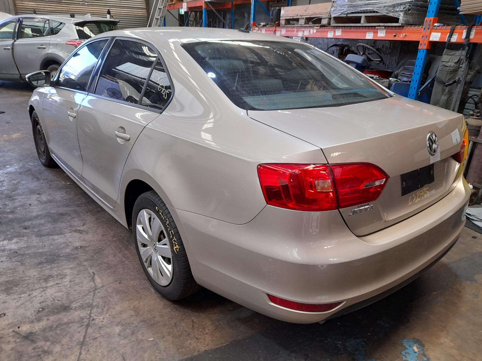 View Auto part Ecu Volkswagen Jetta 2012