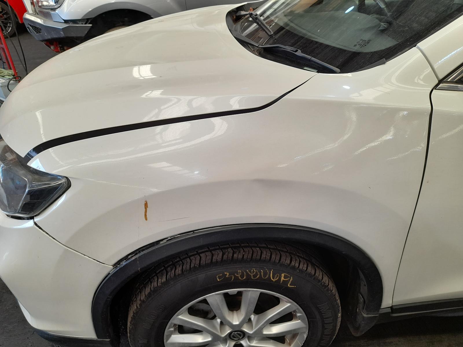 View Auto part Sunvisor Nissan Xtrail 2018