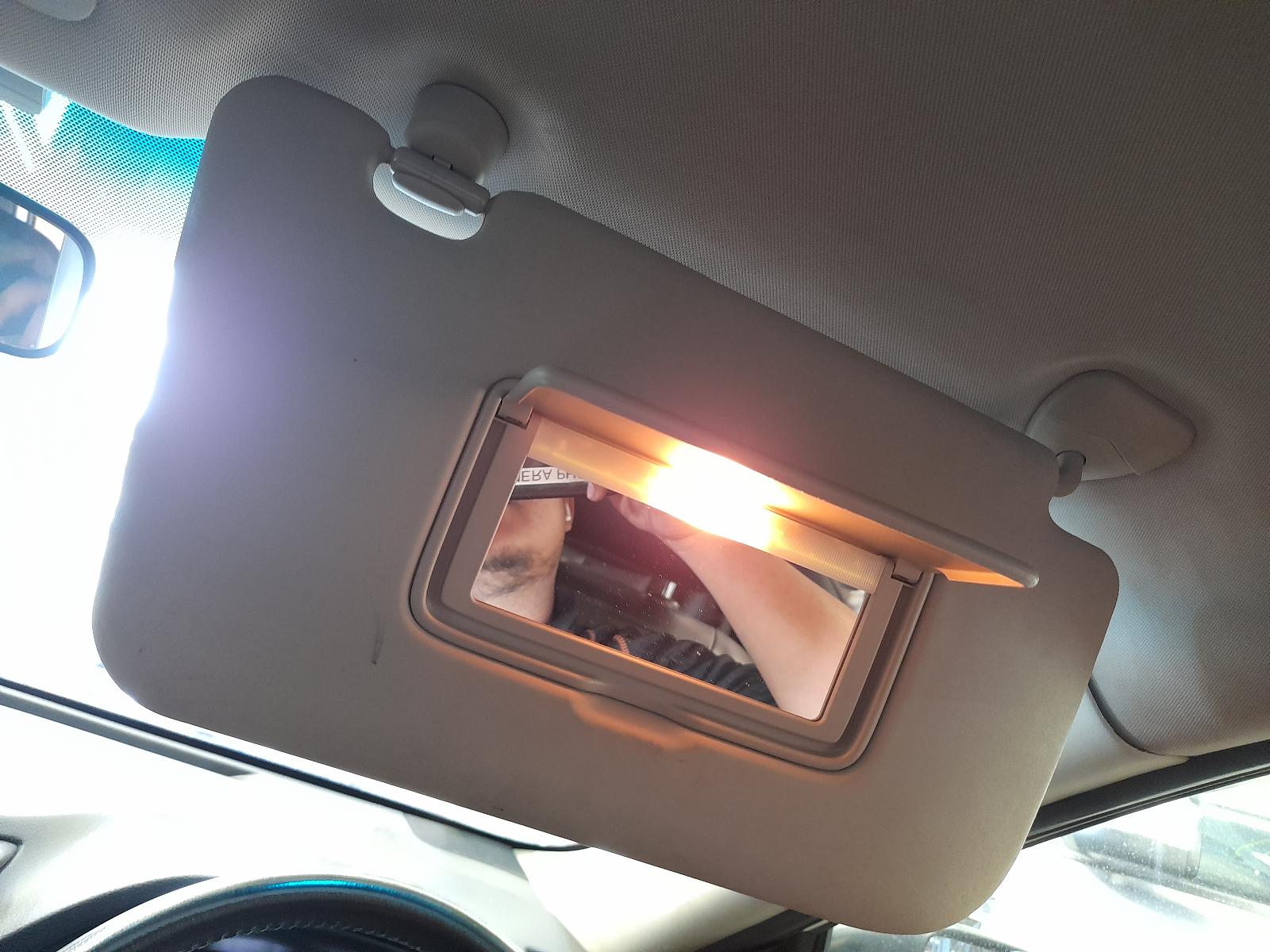 View Auto part Sunvisor Nissan Xtrail 2018