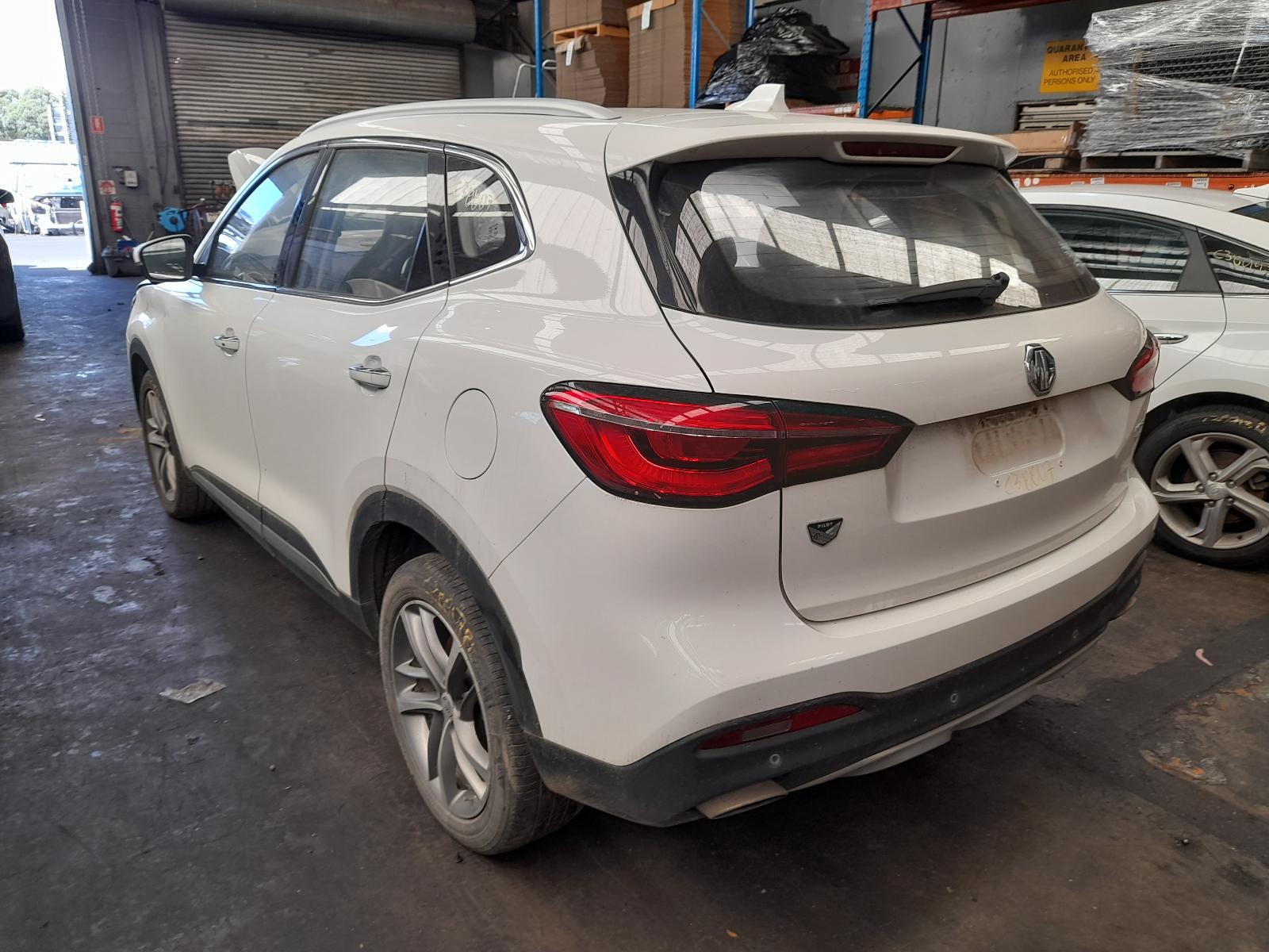 View Auto part Right Driveshaft Mg Hs 2020