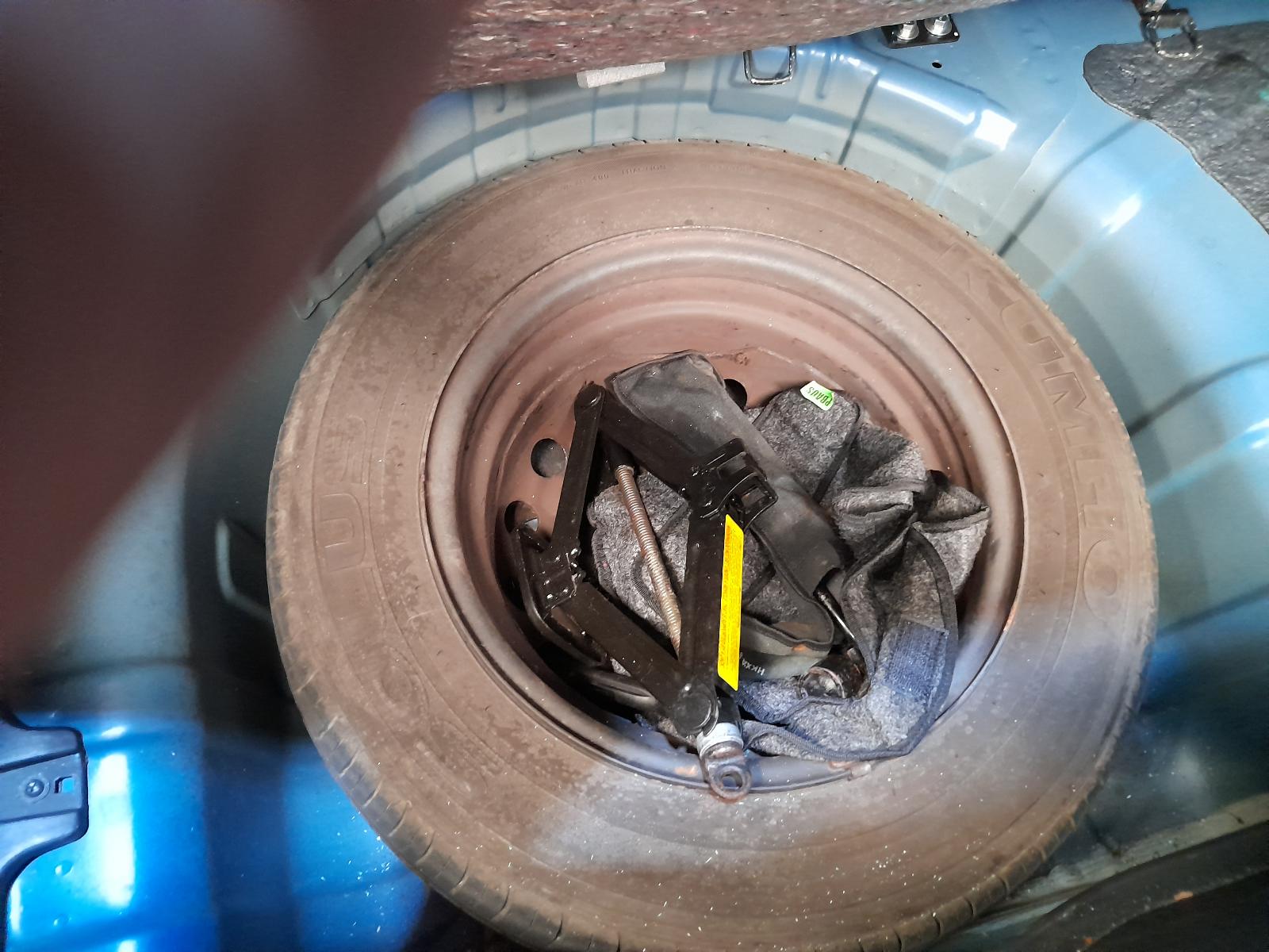 View Auto part R/Bar Bracket/Reinfo Hyundai I20 2012