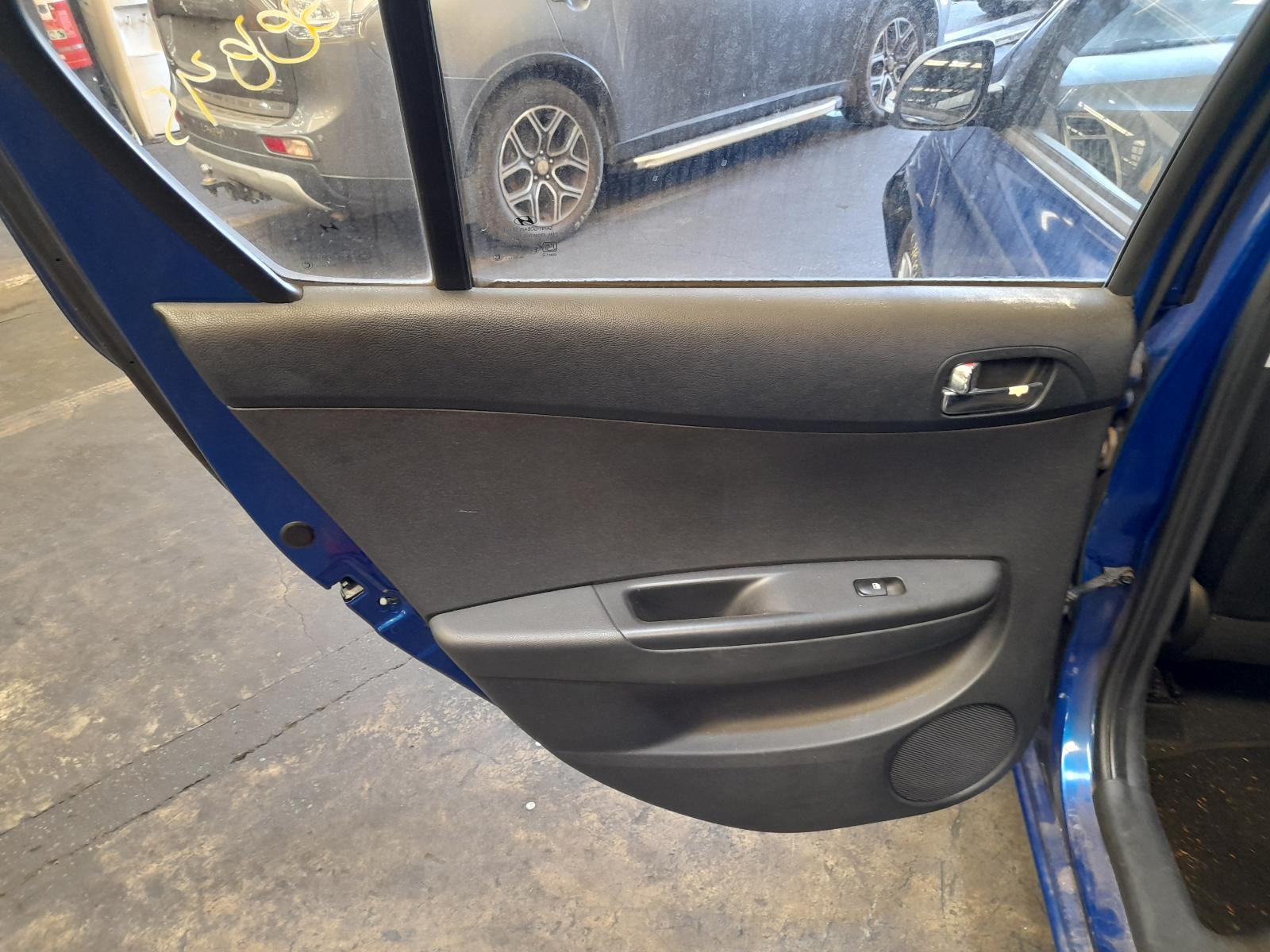 View Auto part R/Bar Bracket/Reinfo Hyundai I20 2012