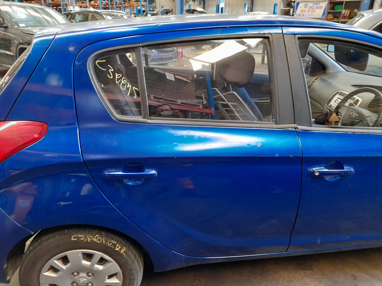 View Auto part R/Bar Bracket/Reinfo Hyundai I20 2012