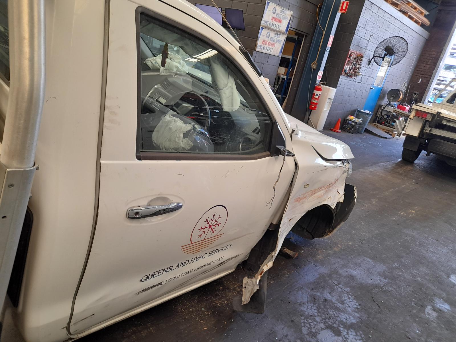 View Auto part Door/Boot/Gate Lock Nissan Navara 2020