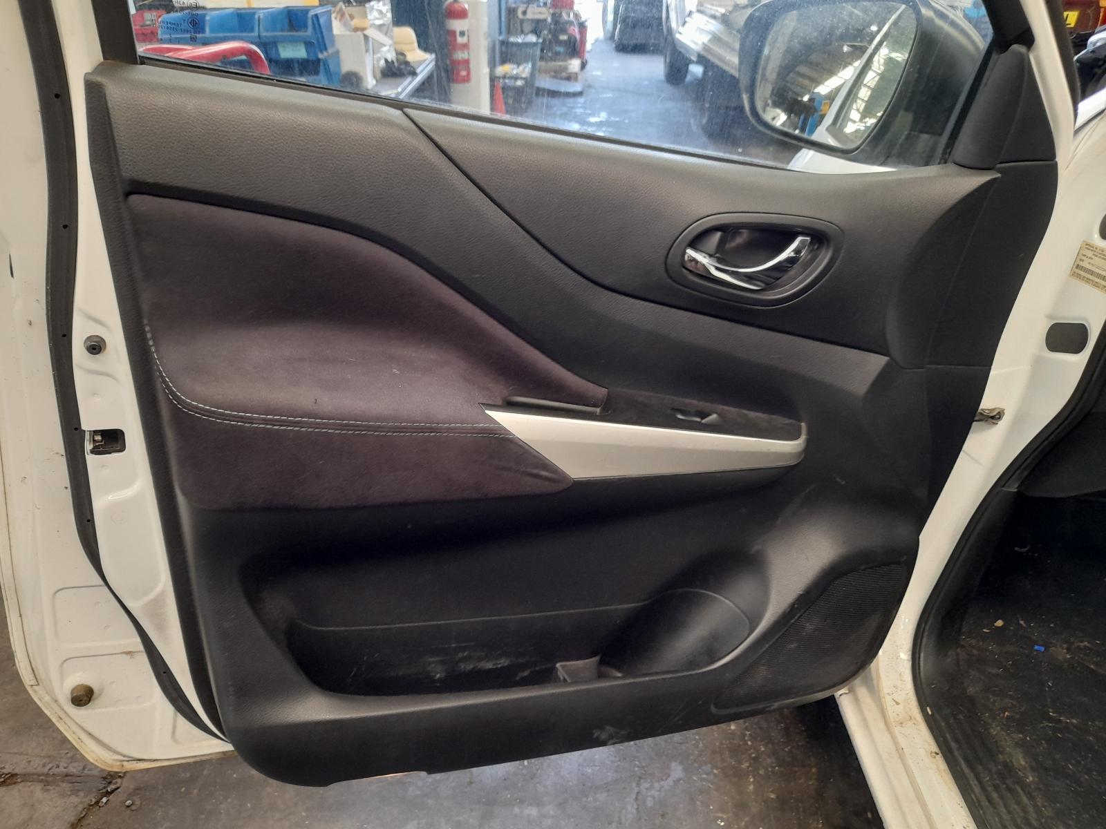 View Auto part Door/Boot/Gate Lock Nissan Navara 2020