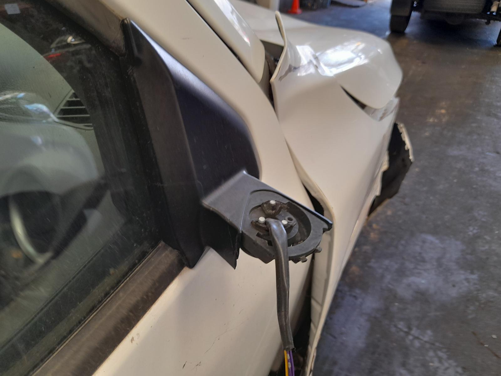 View Auto part Door/Boot/Gate Lock Nissan Navara 2020